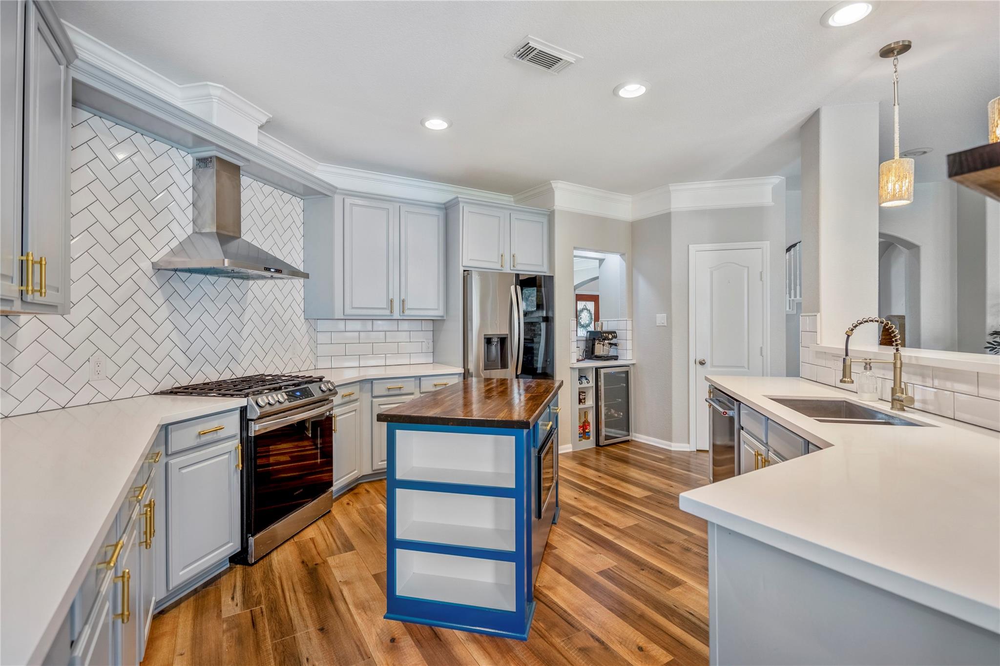 17603 Fall River Pass Court