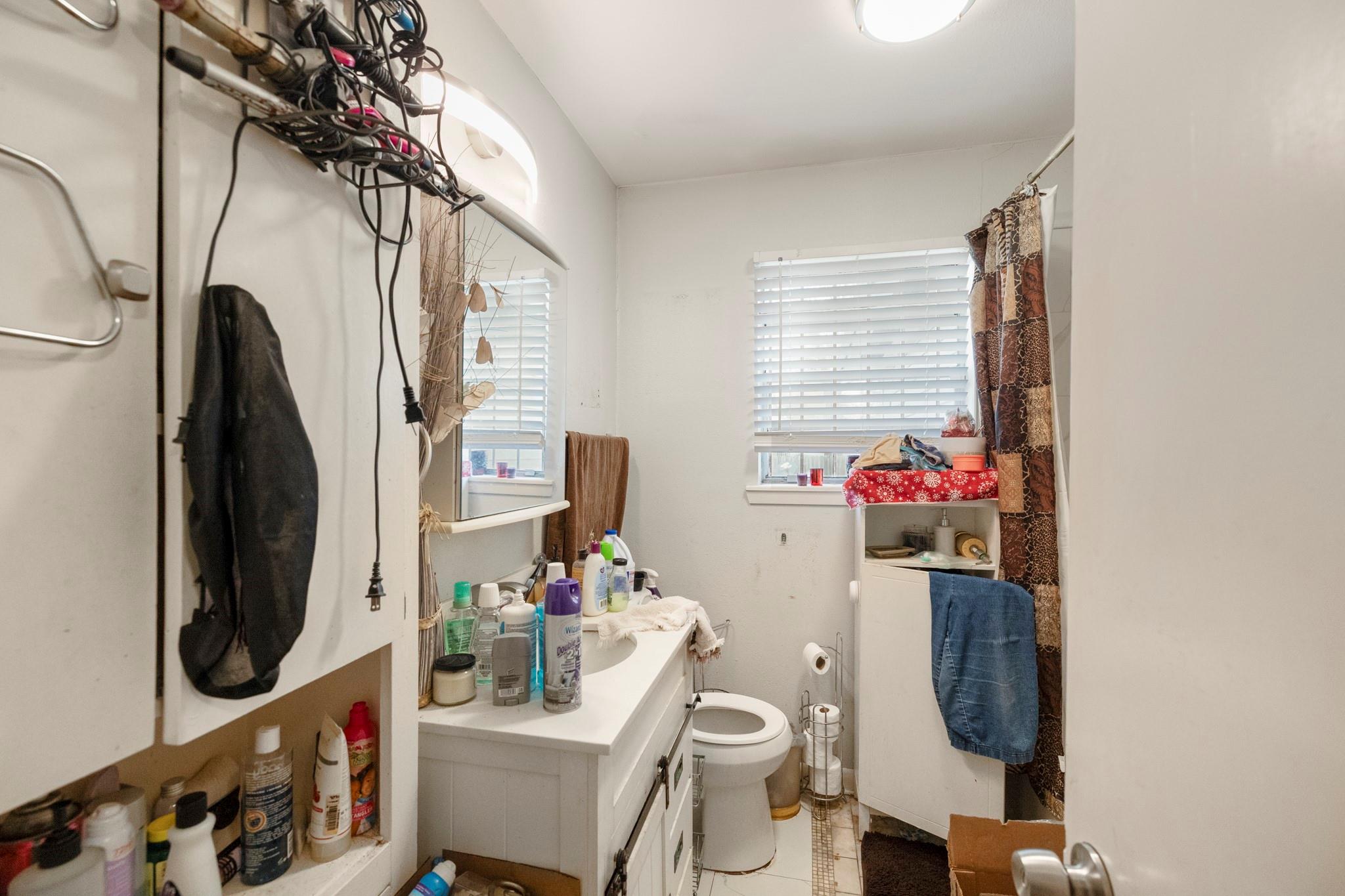 4509 Kingsbury Street