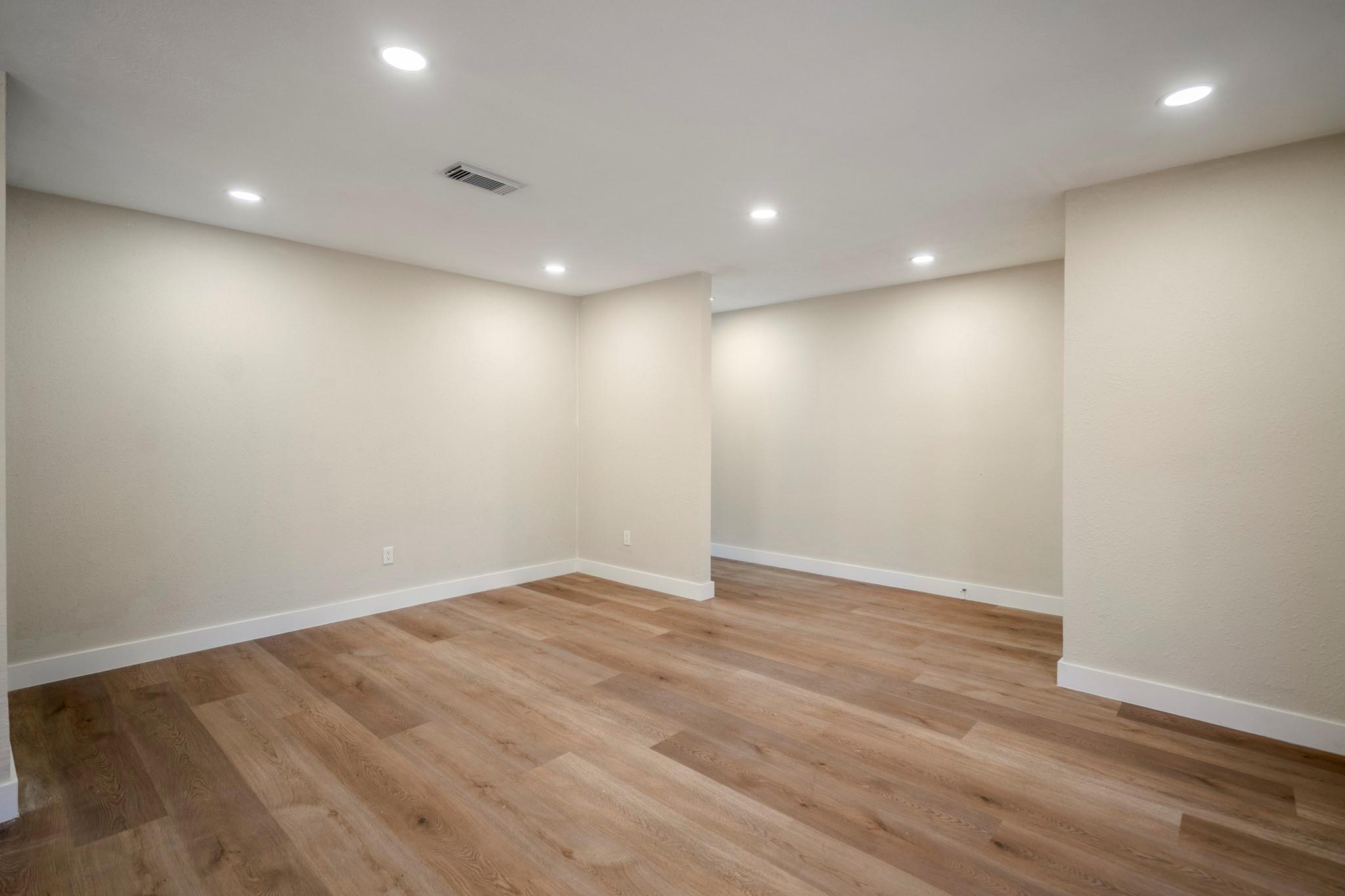 16723 Kieth Harrow Blvd