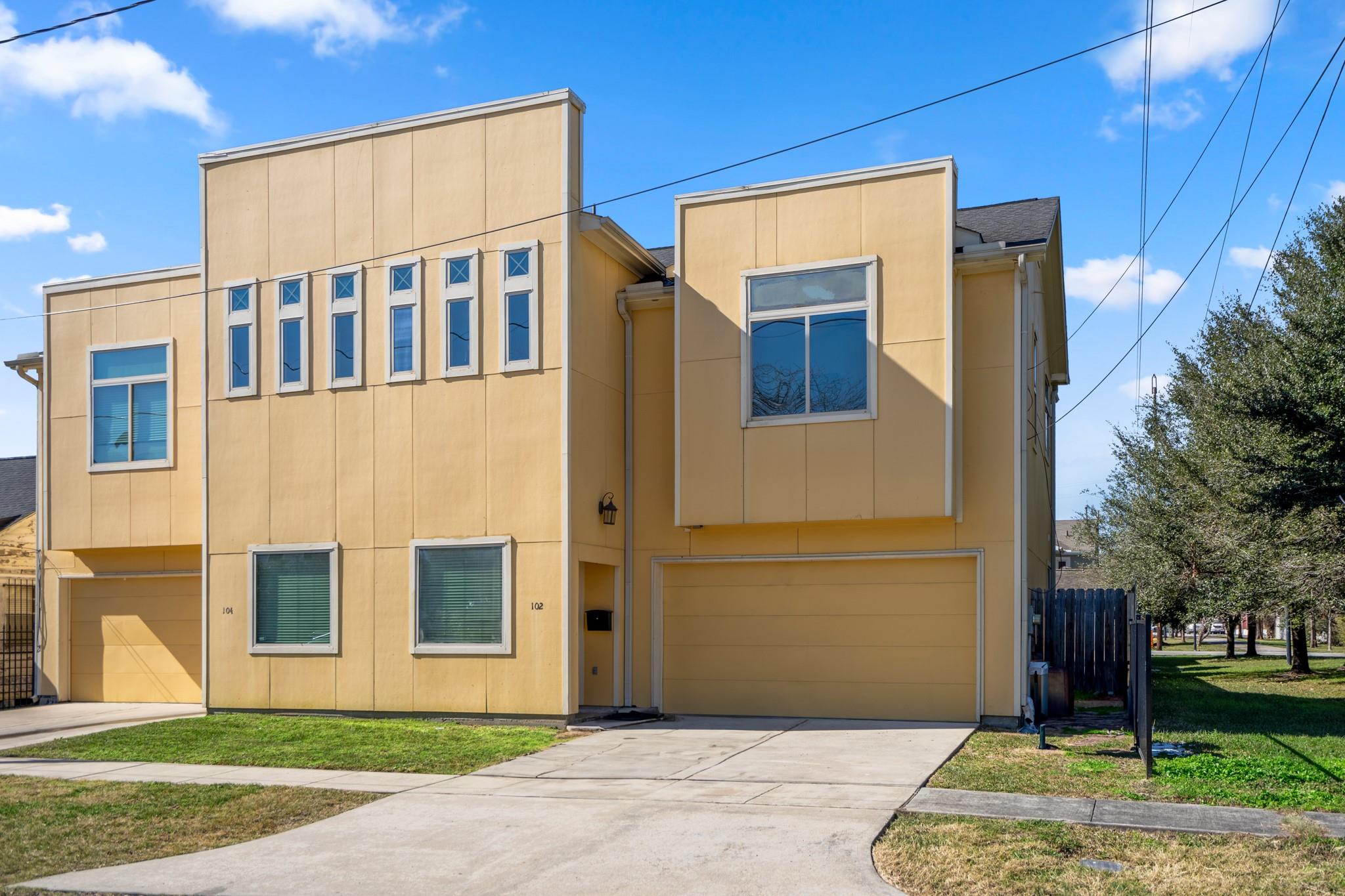 104 Estelle Street