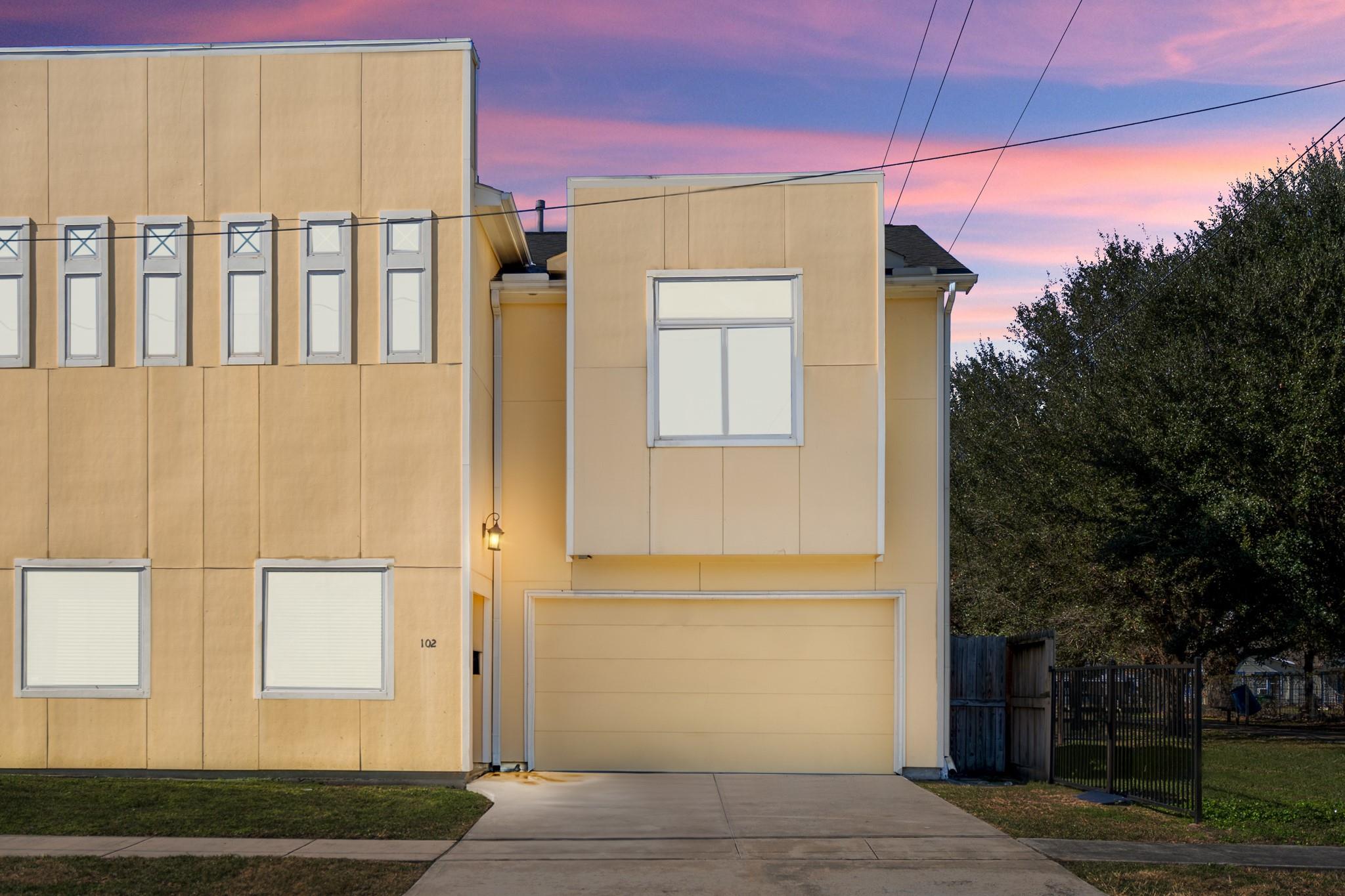 104 Estelle Street