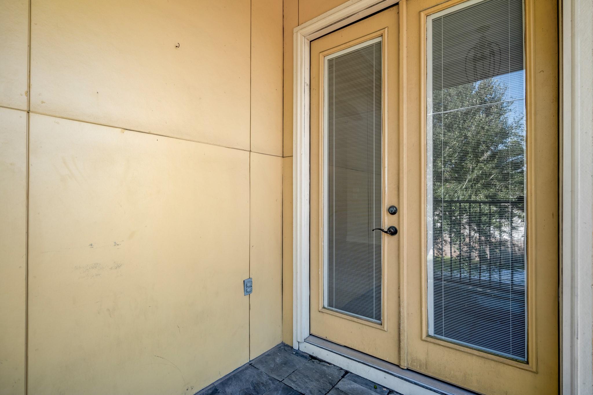 104 Estelle Street