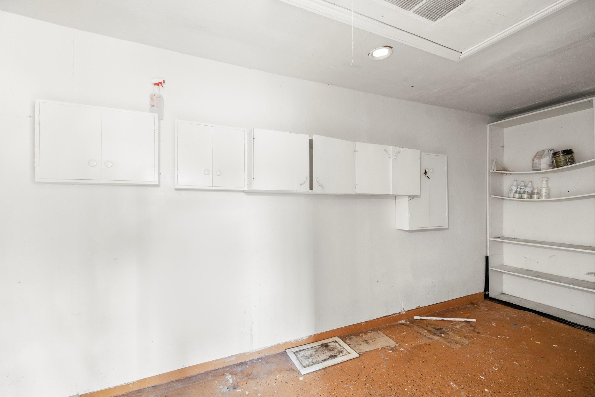 4711 Beechaven Street