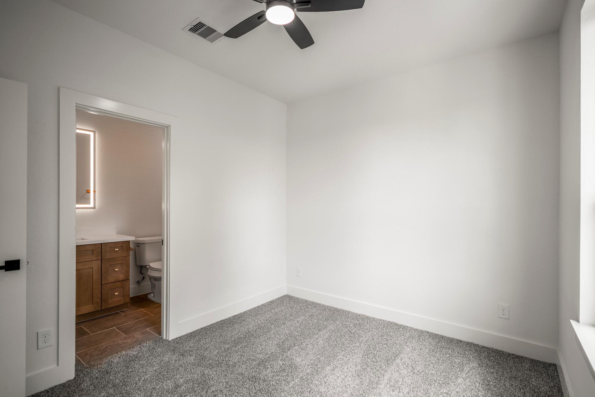 1224 E 23rd Street
