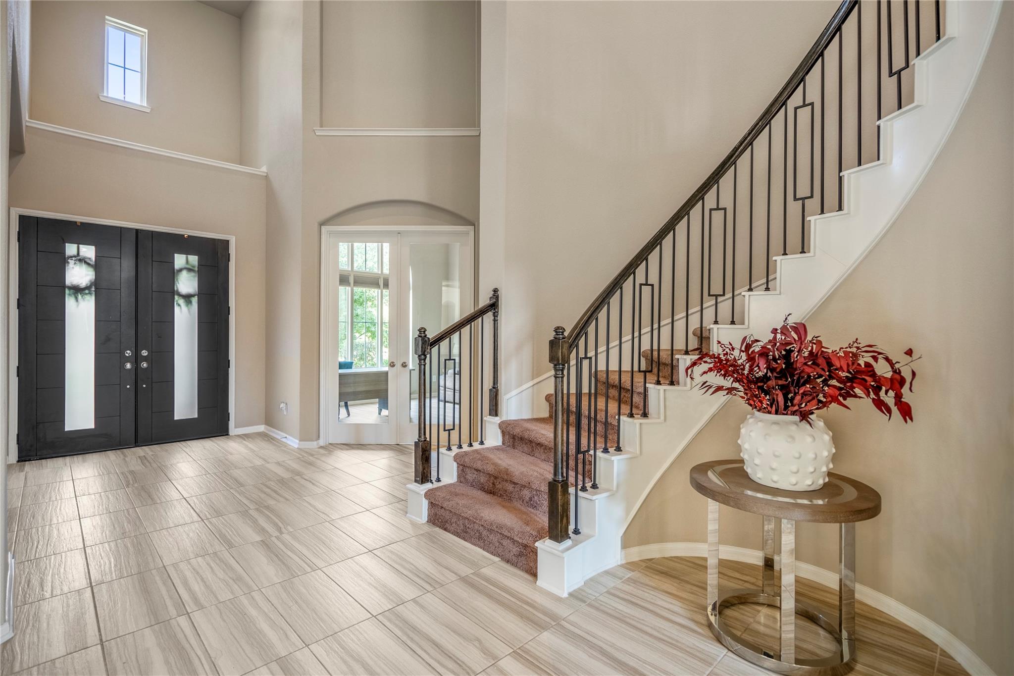 507 Woodsy Pine Court