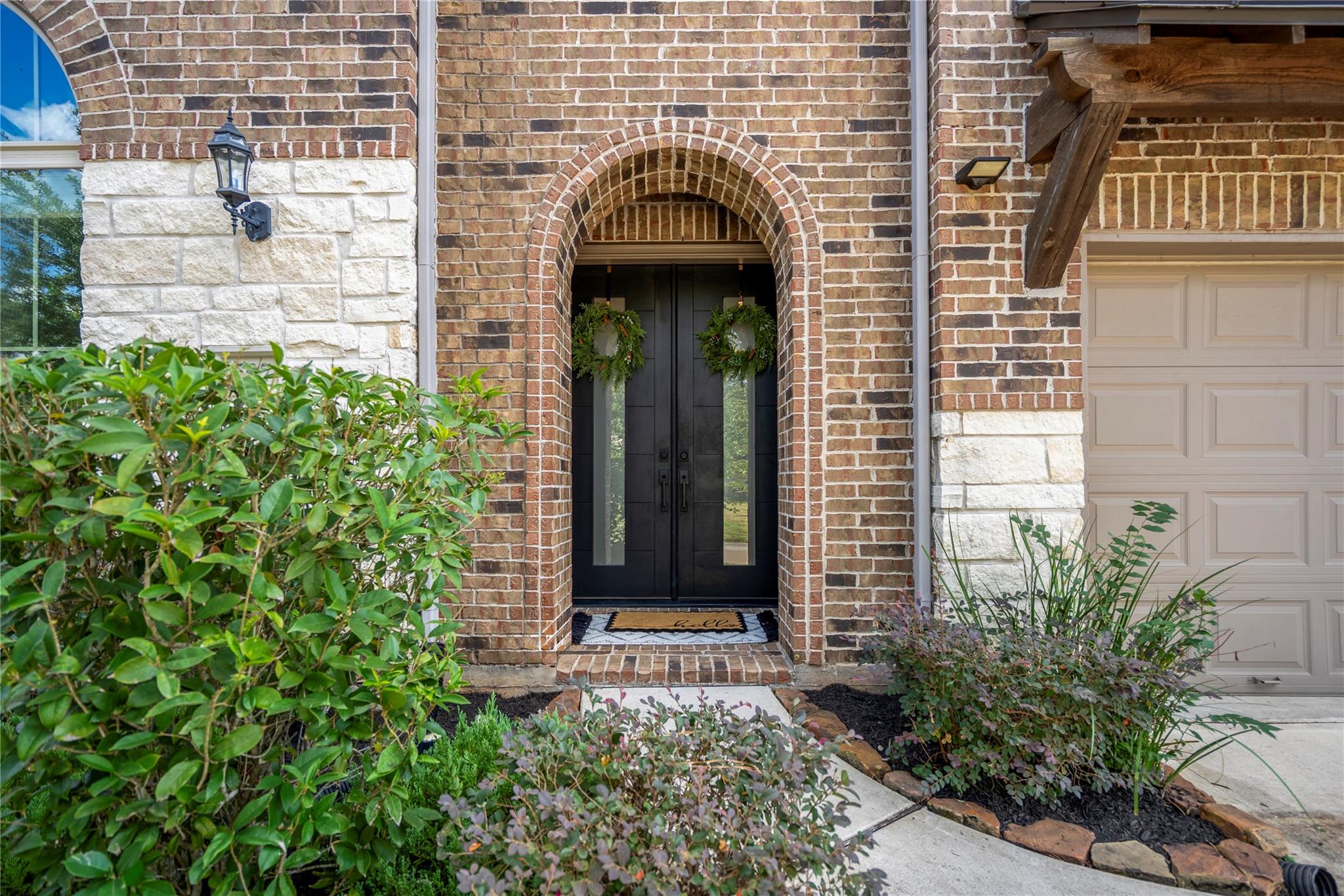 507 Woodsy Pine Court