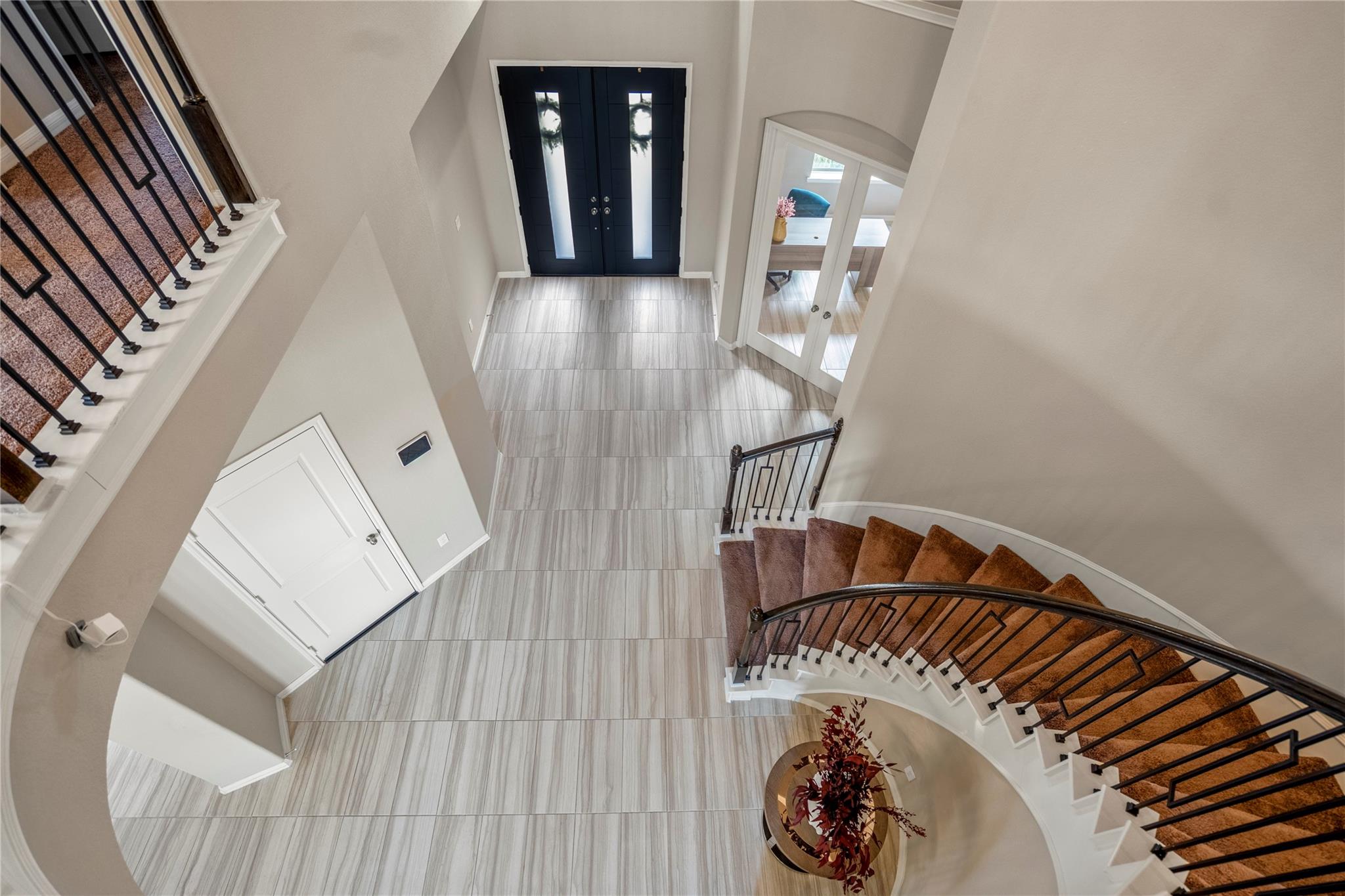 507 Woodsy Pine Court