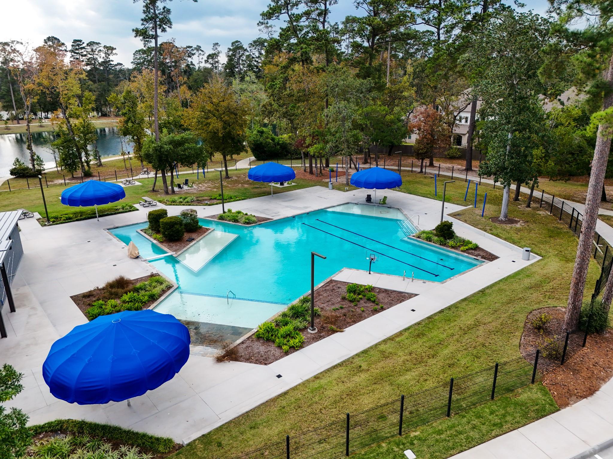 507 Woodsy Pine Court