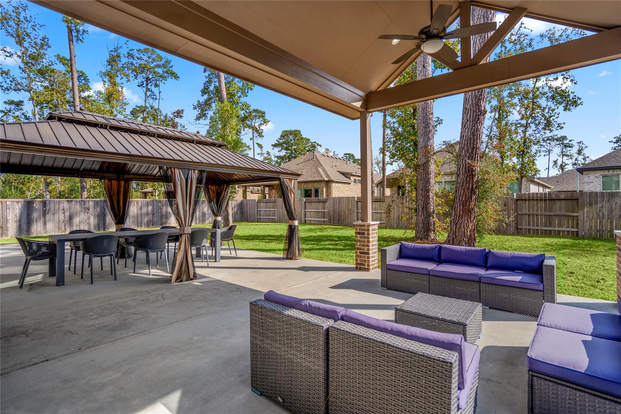 507 Woodsy Pine Court