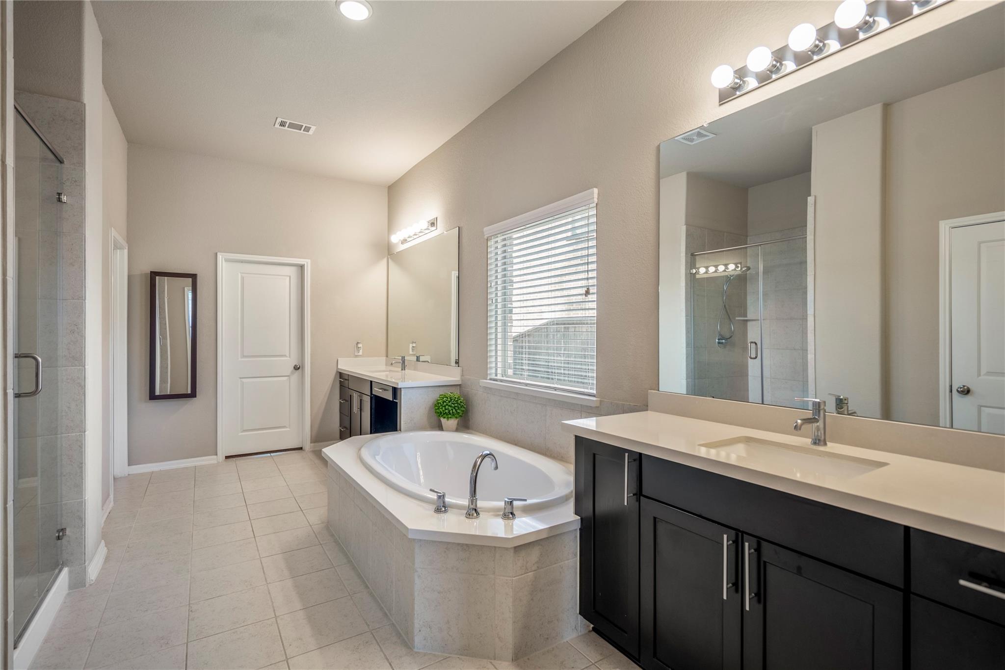 507 Woodsy Pine Court