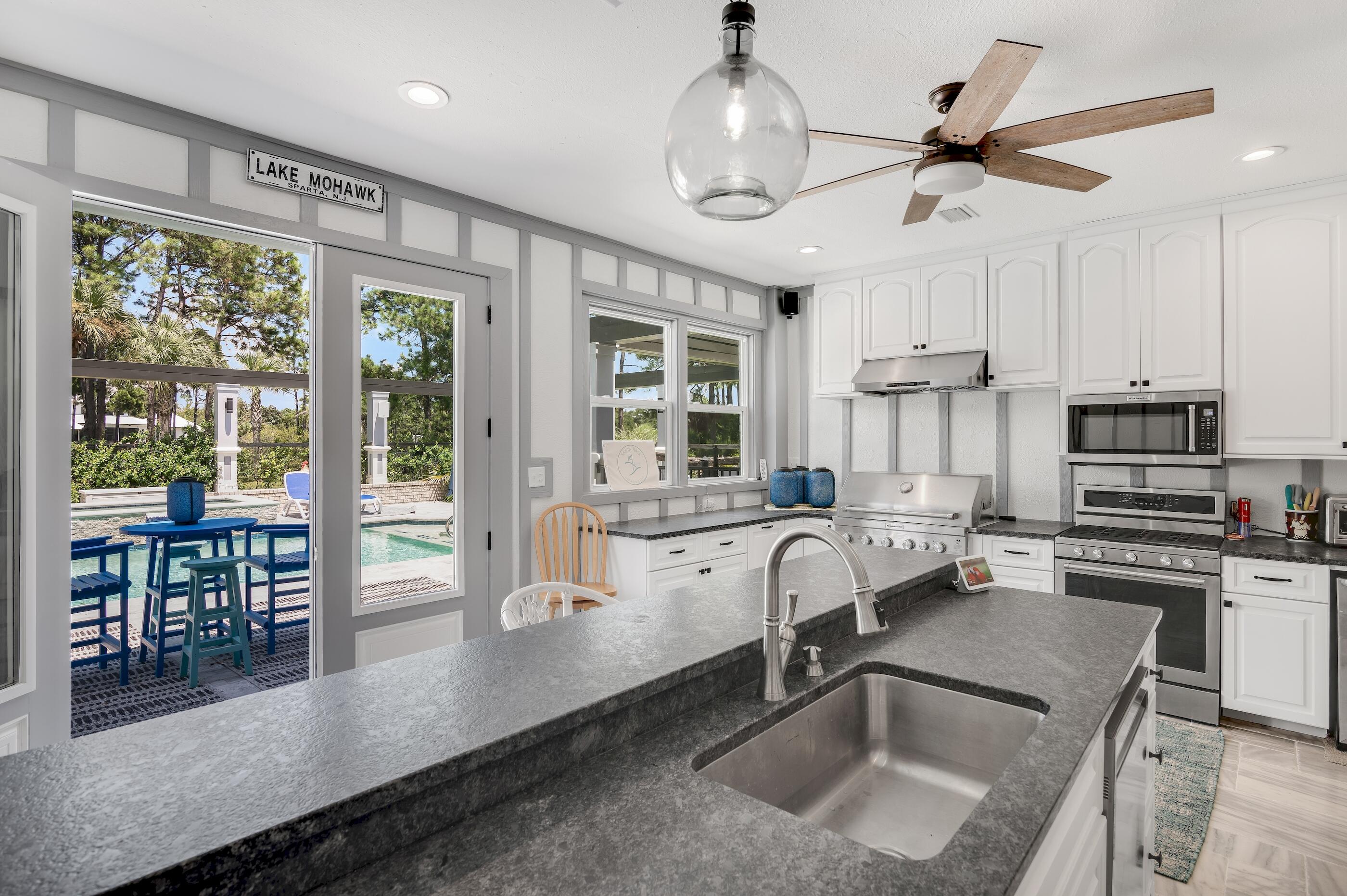 21 S Anchors Lake Drive