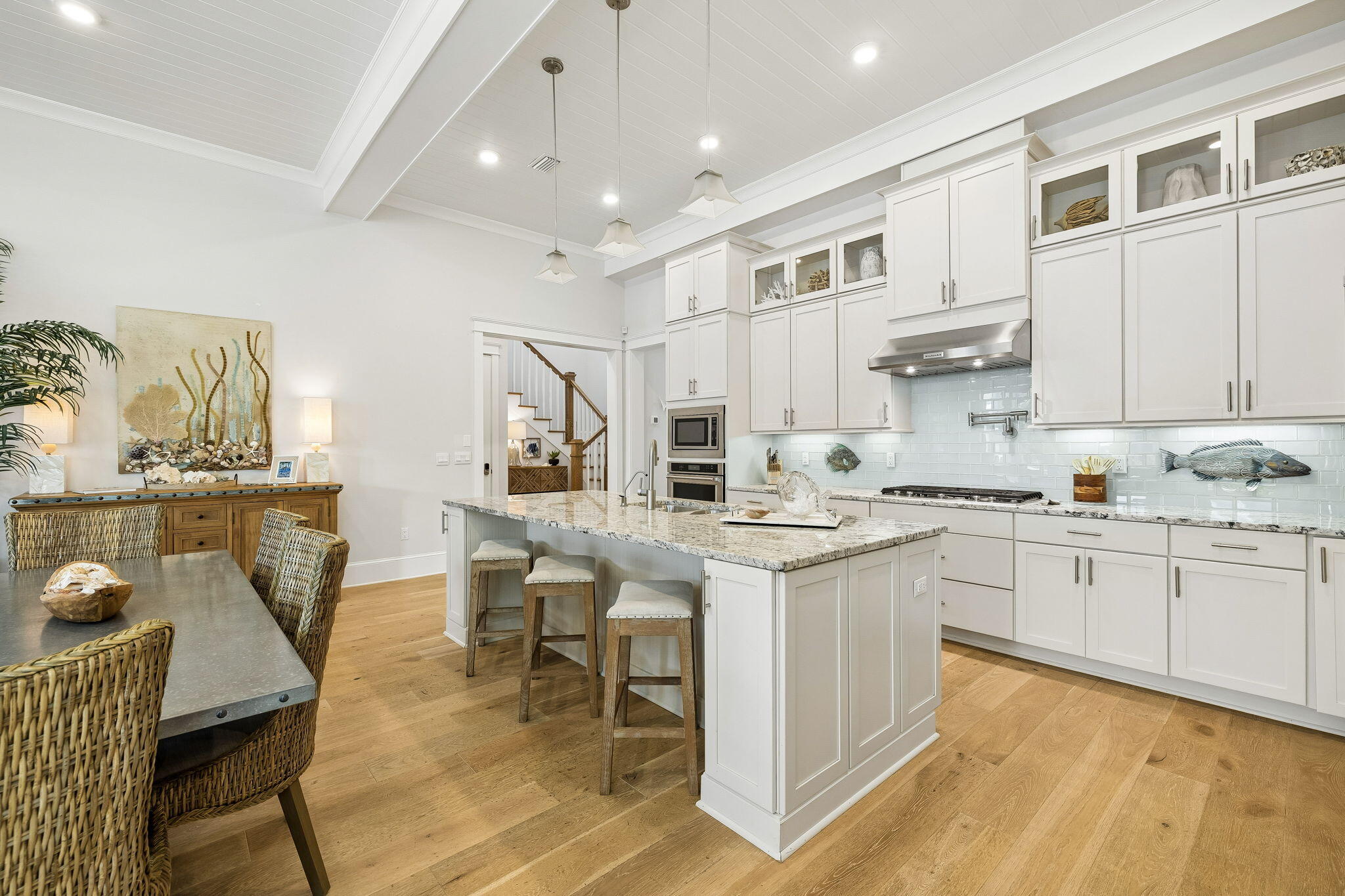 11 Pleasant Street