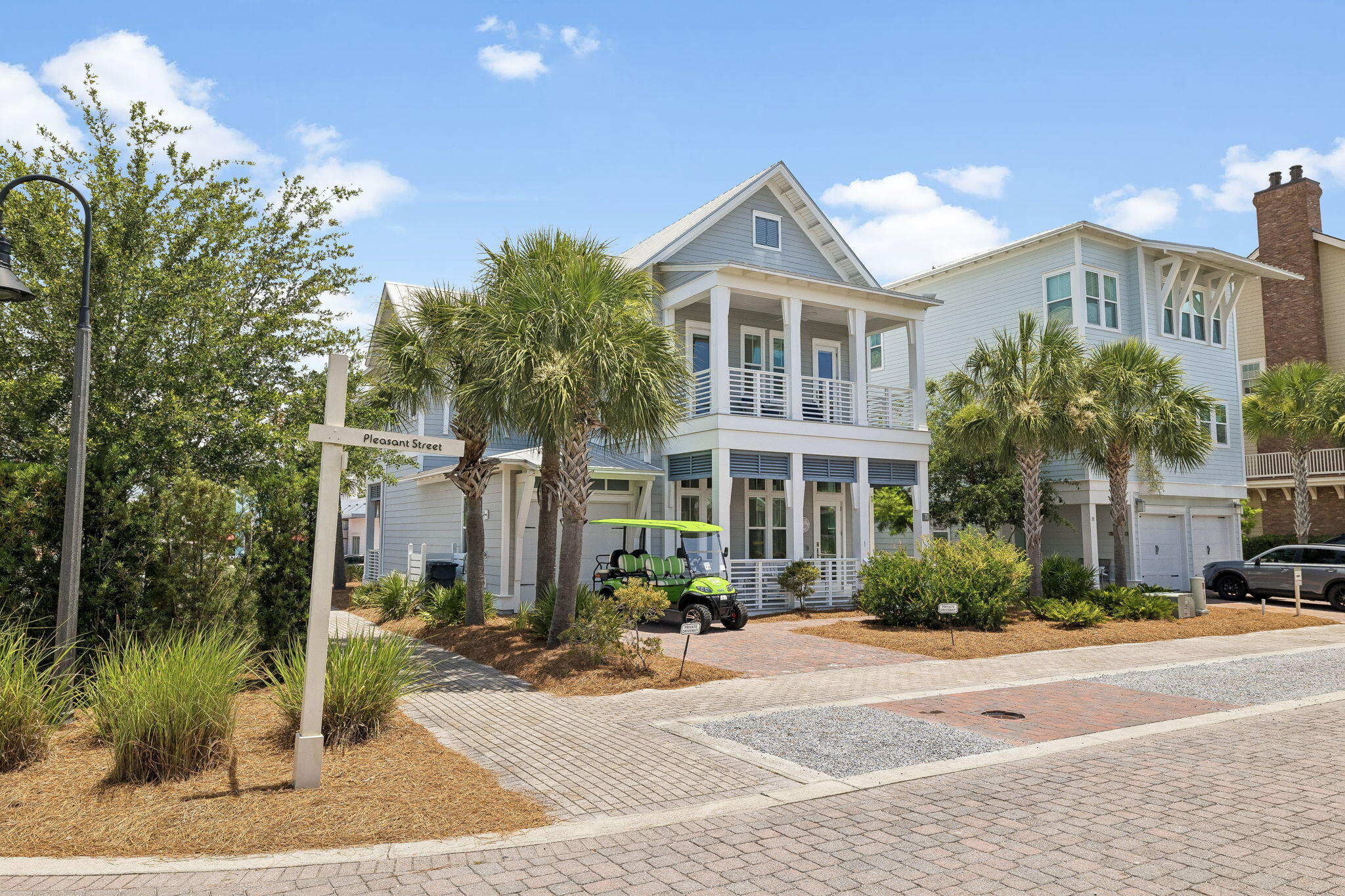 11 Pleasant Street