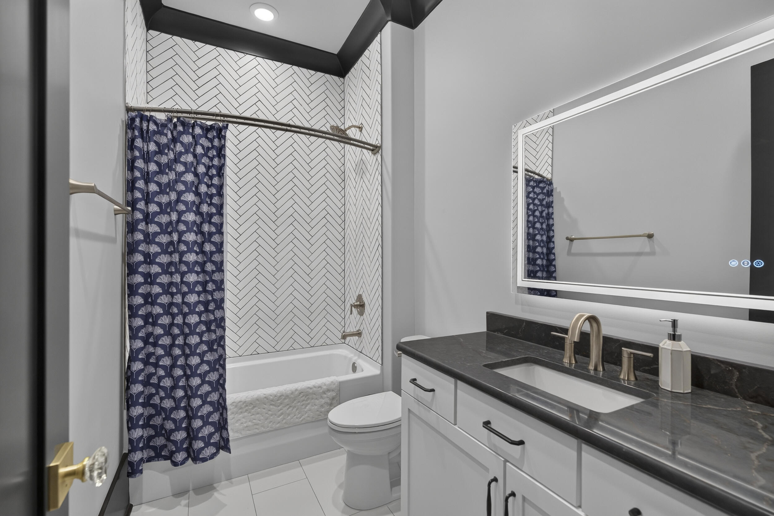 22 Bahia Court