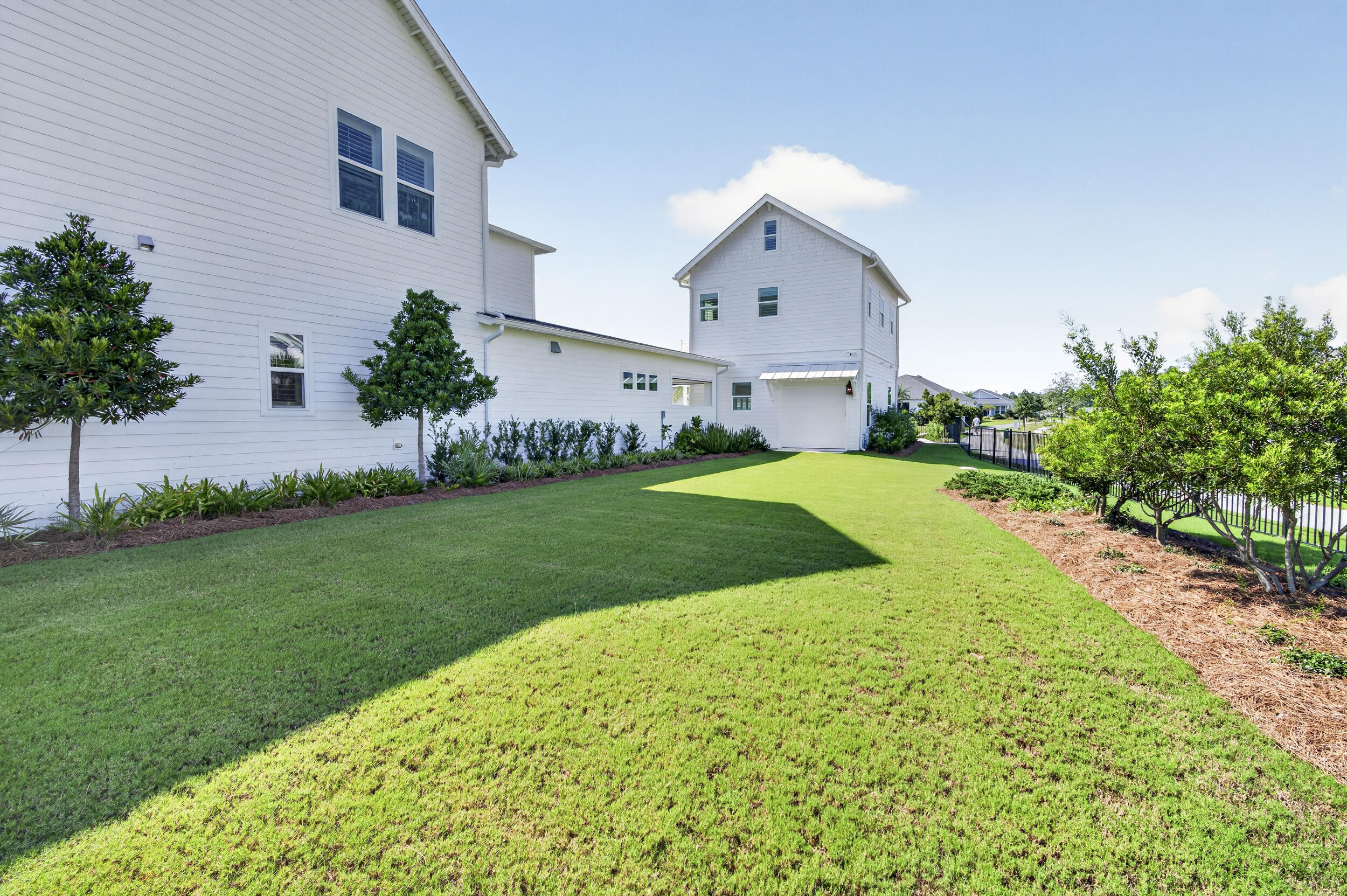 22 Bahia Court