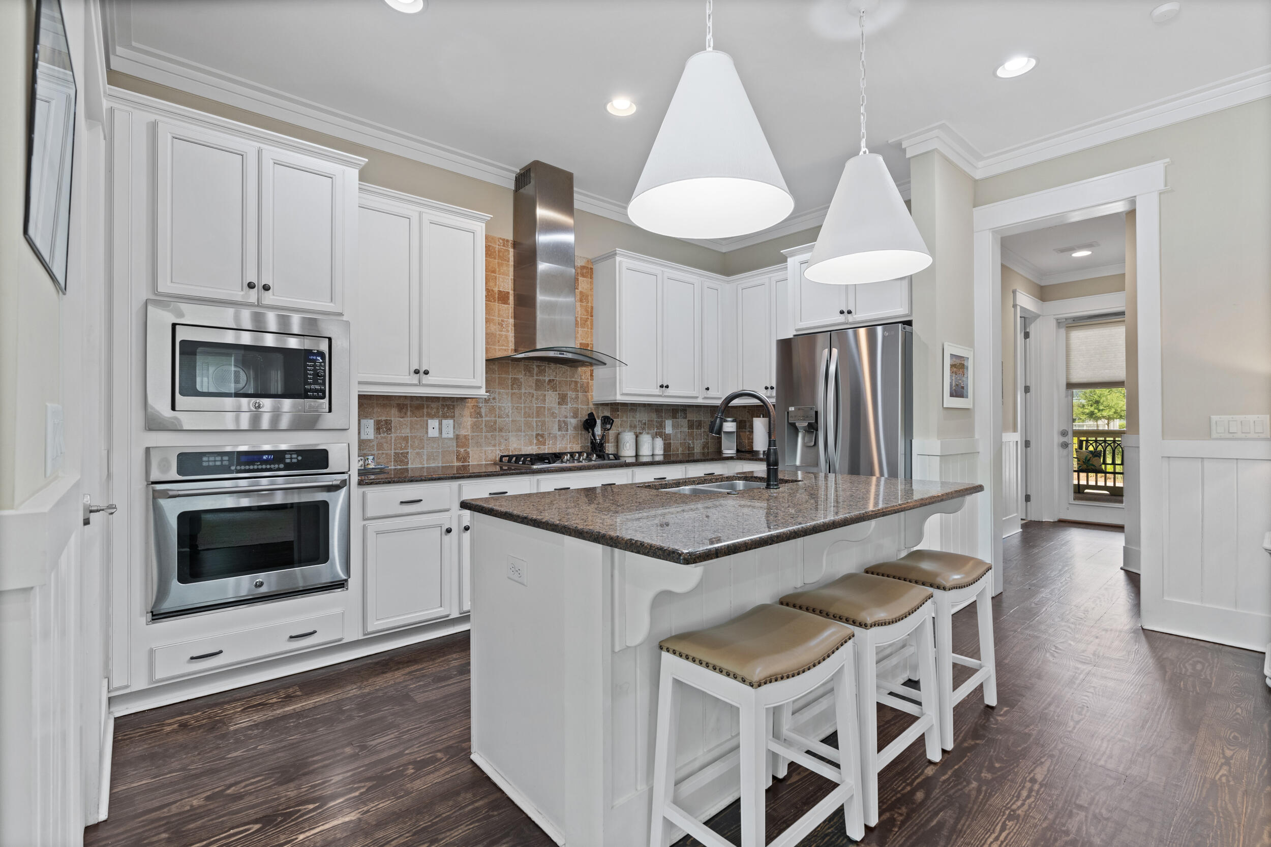 694 Flatwoods Forest Loop