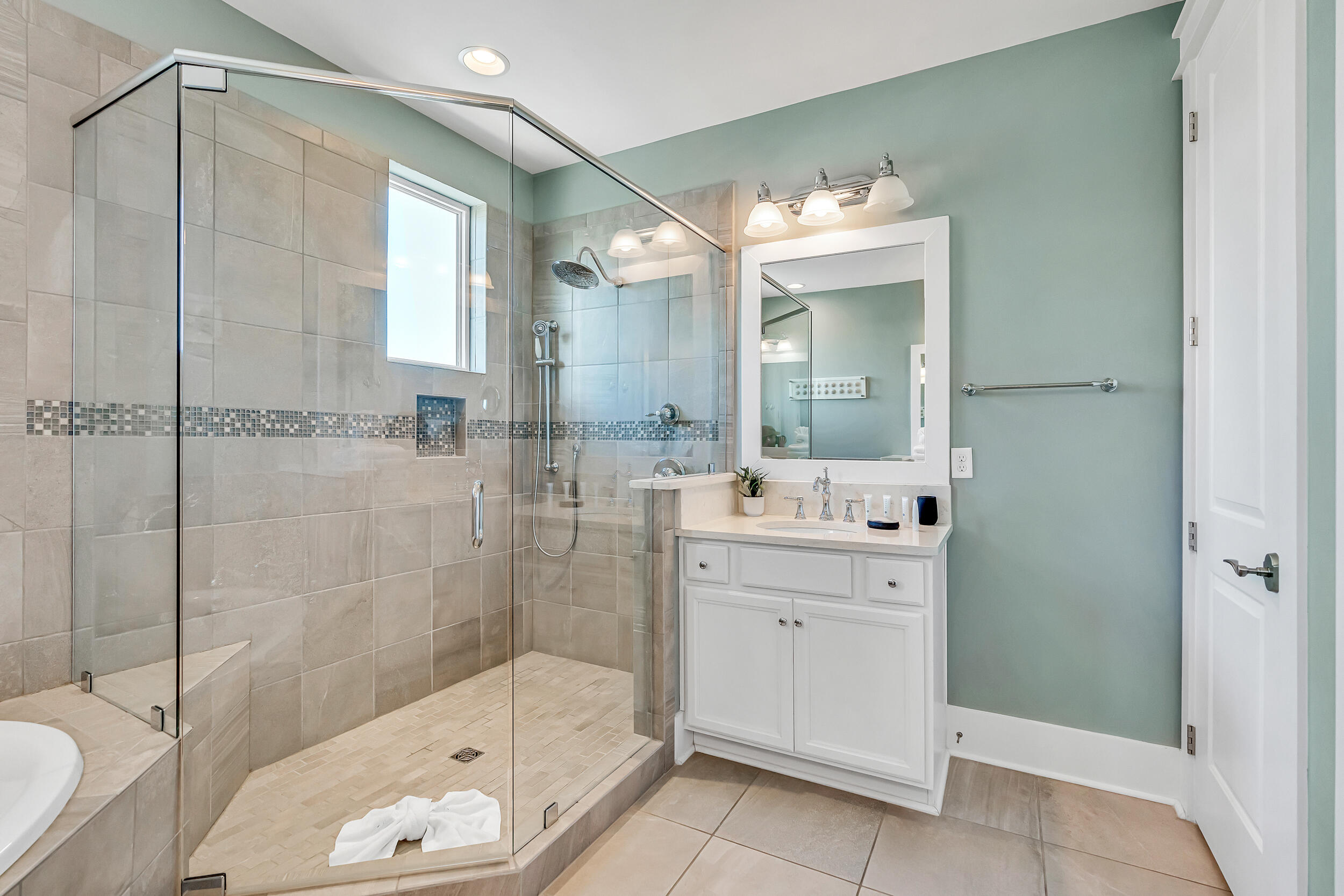 654 Flatwoods Forest Loop