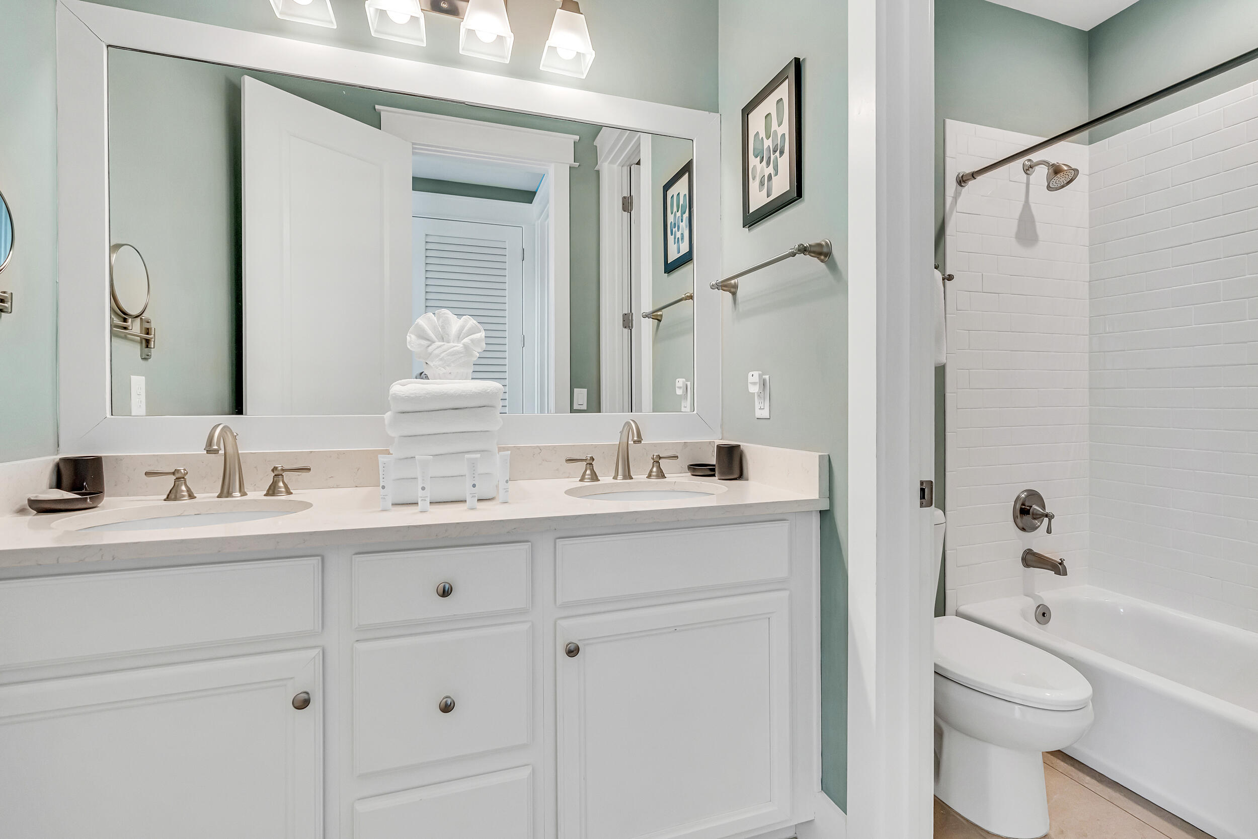 654 Flatwoods Forest Loop
