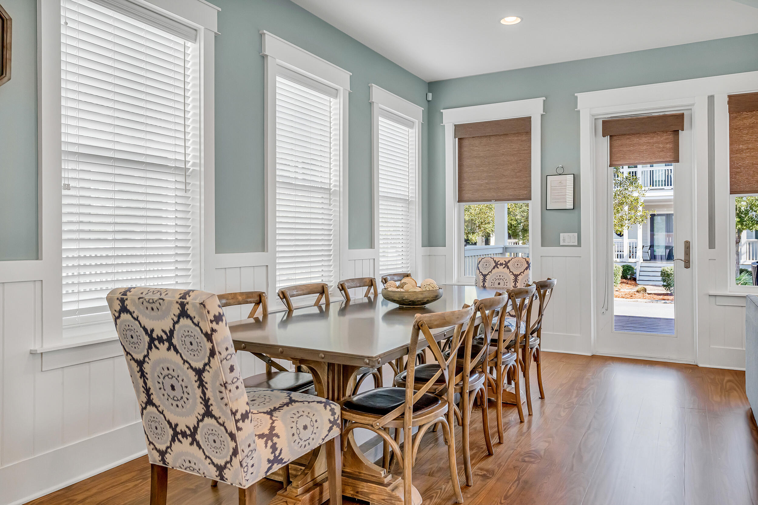 654 Flatwoods Forest Loop