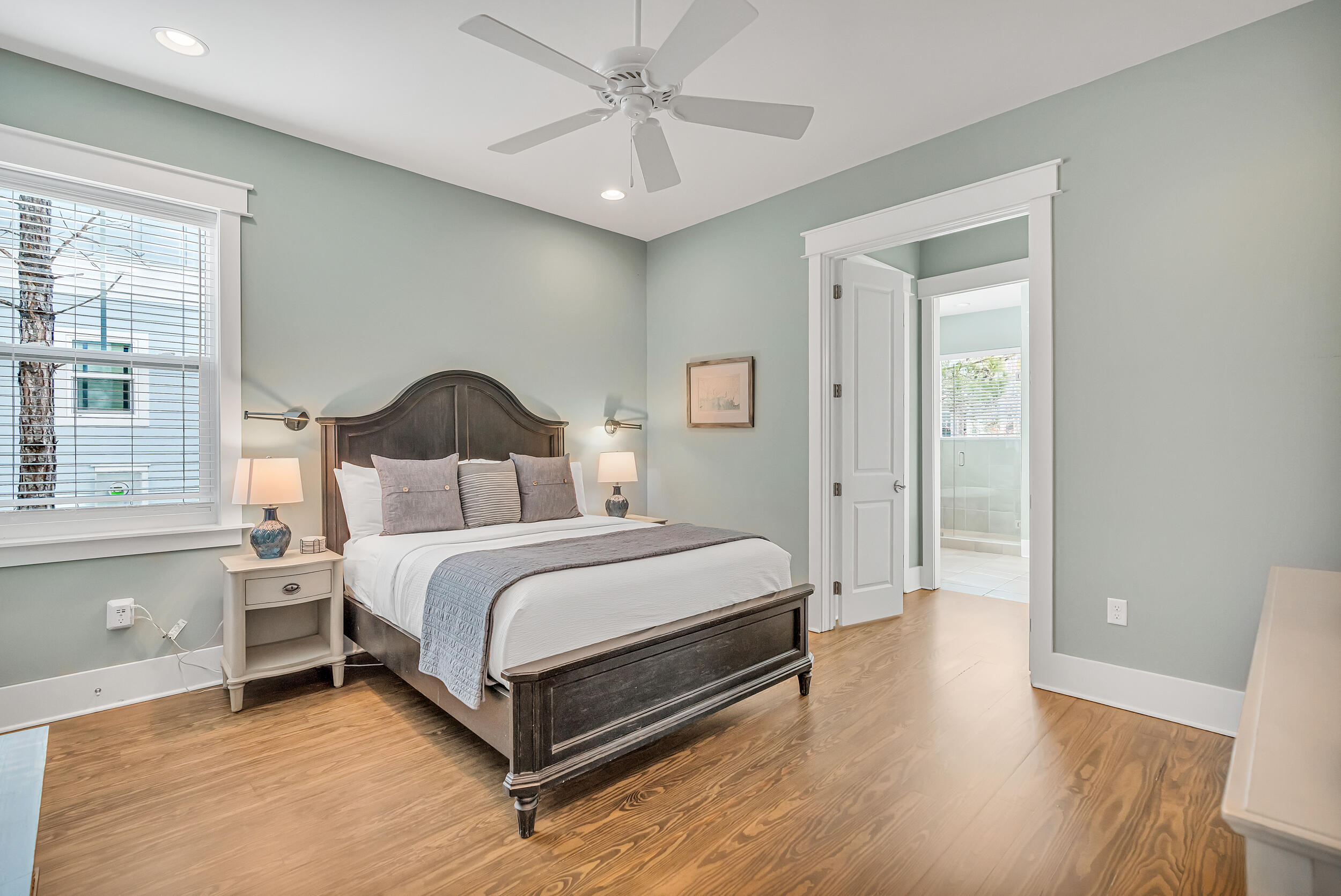 654 Flatwoods Forest Loop