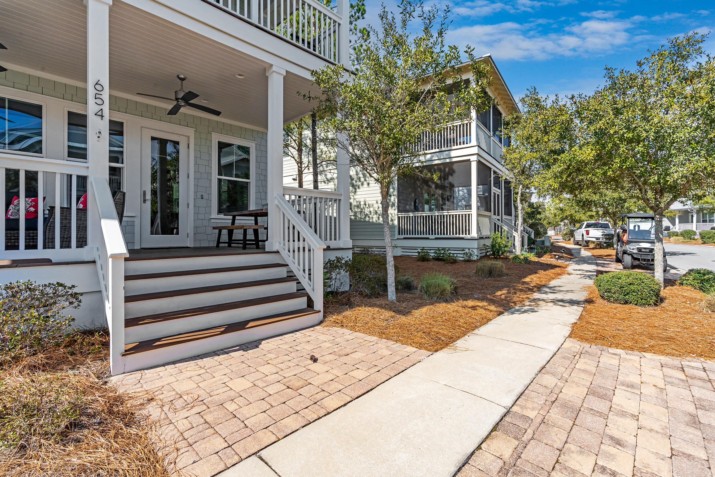 654 Flatwoods Forest Loop