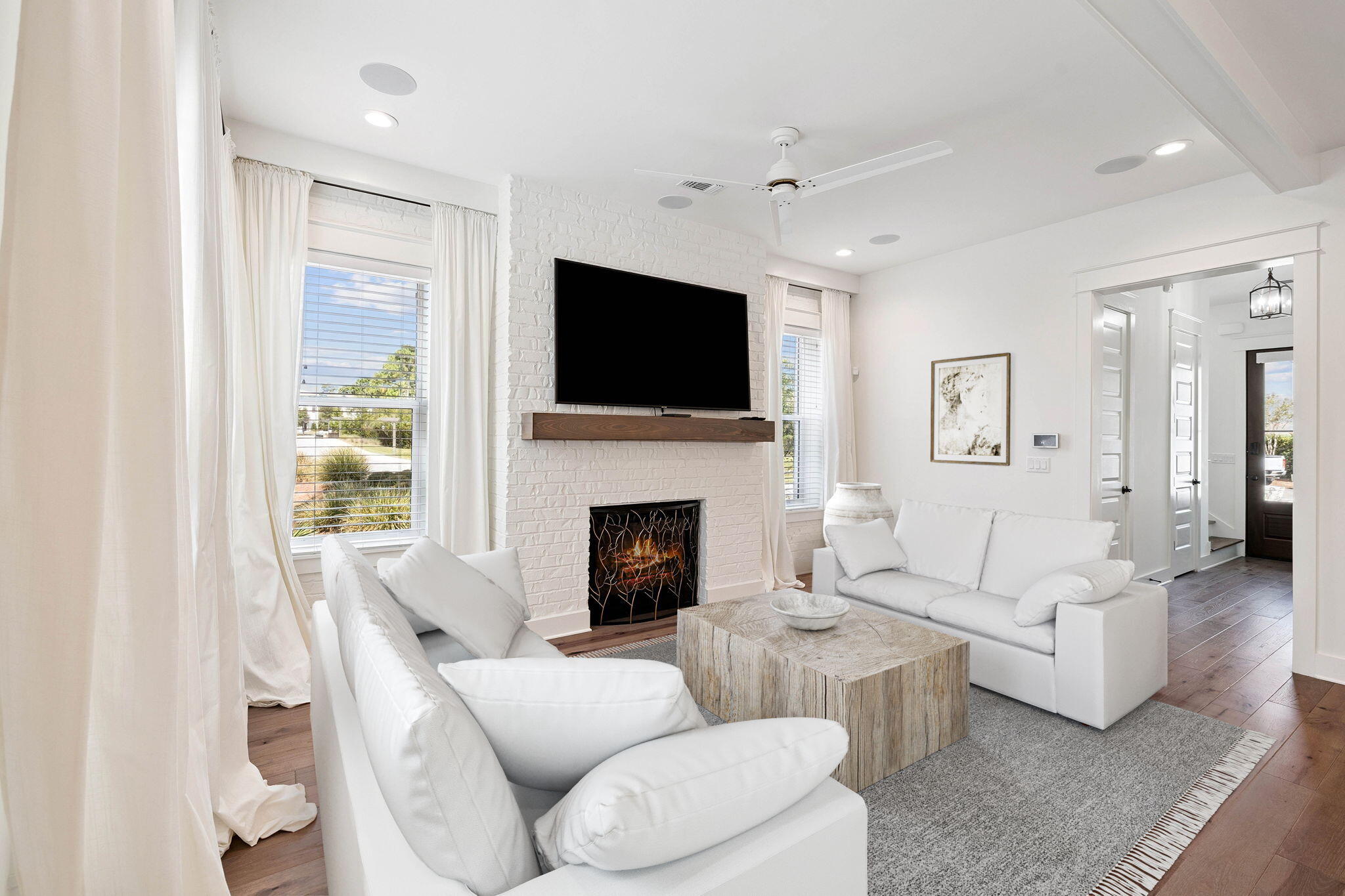 202 Ridgewalk Circle