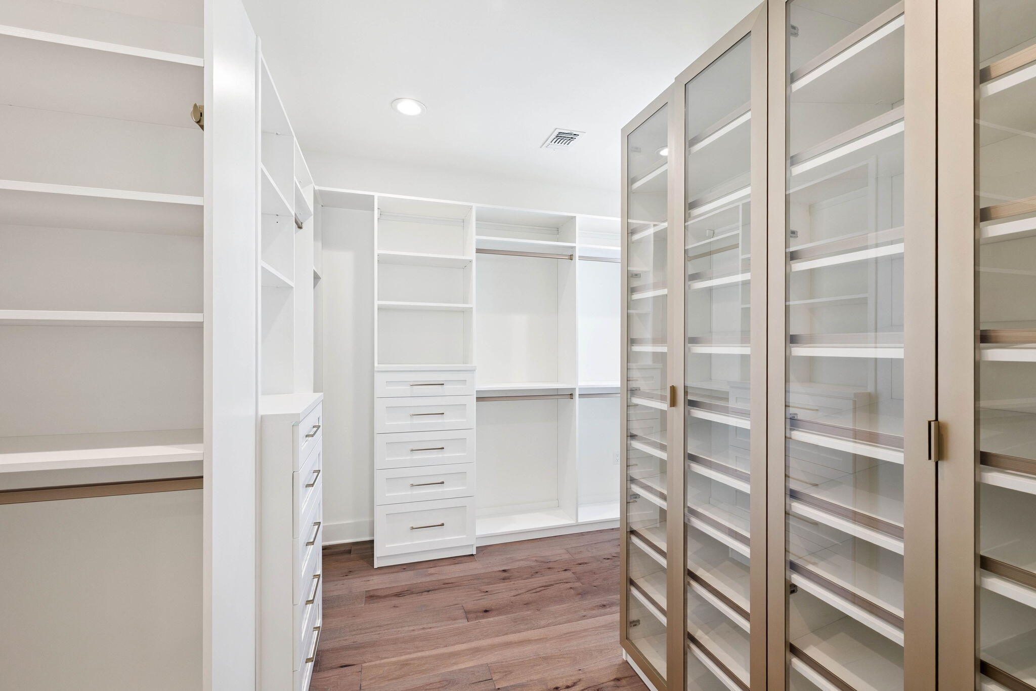 202 Ridgewalk Circle