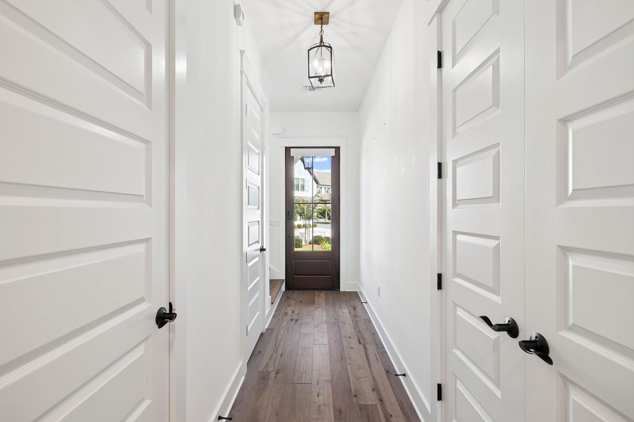 202 Ridgewalk Circle