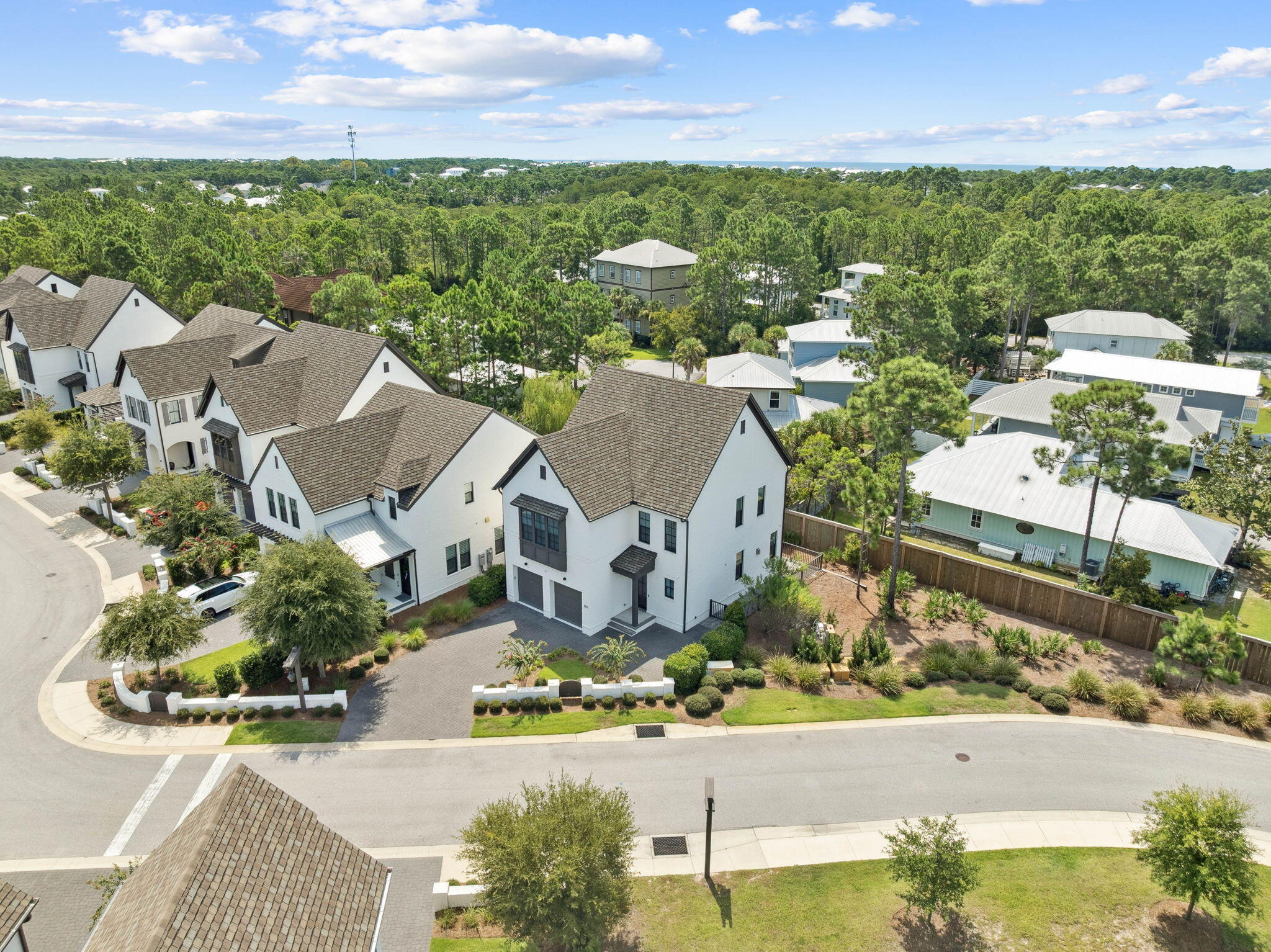 202 Ridgewalk Circle