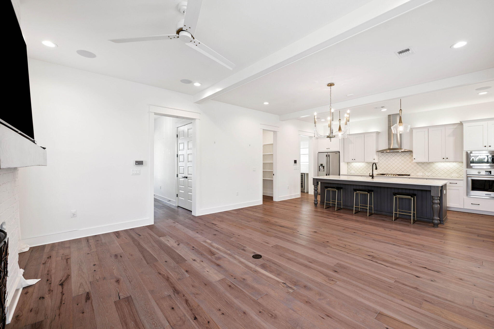 202 Ridgewalk Circle