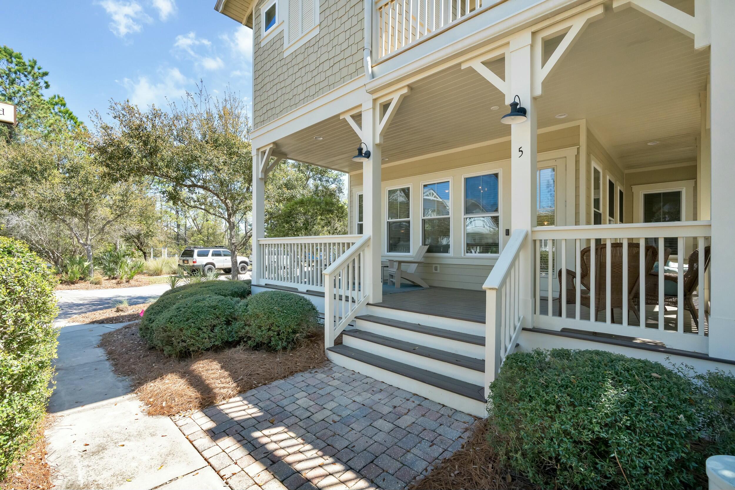 5 Cinnamon Fern Lane