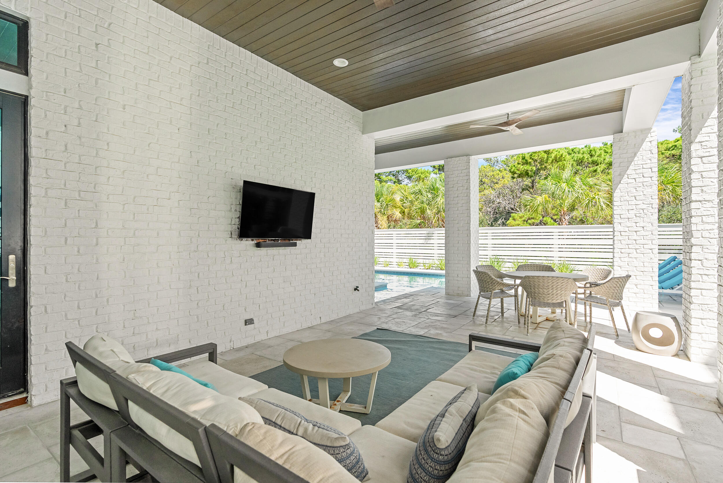 52 Seven Palms Drive