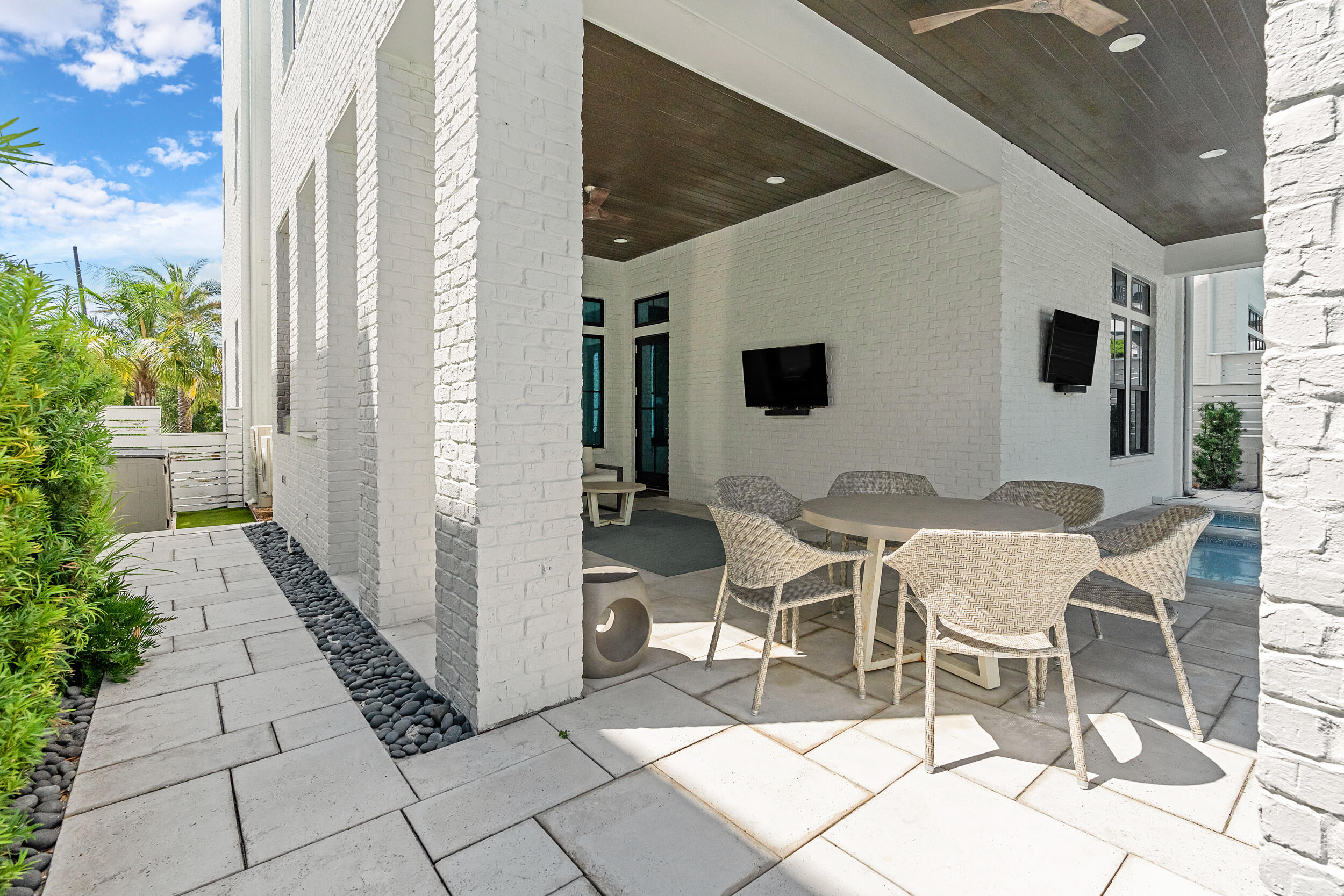 52 Seven Palms Drive