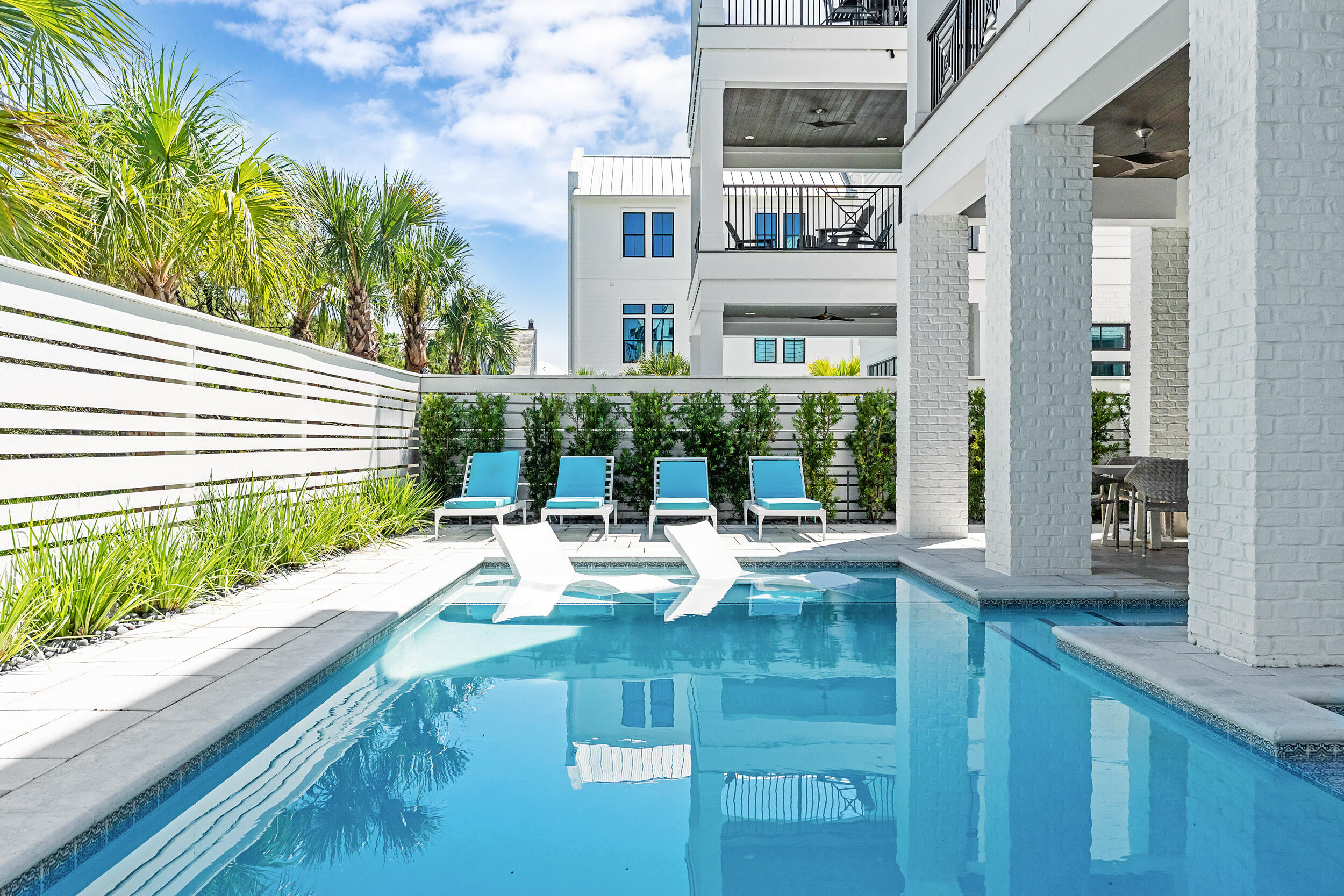 52 Seven Palms Drive