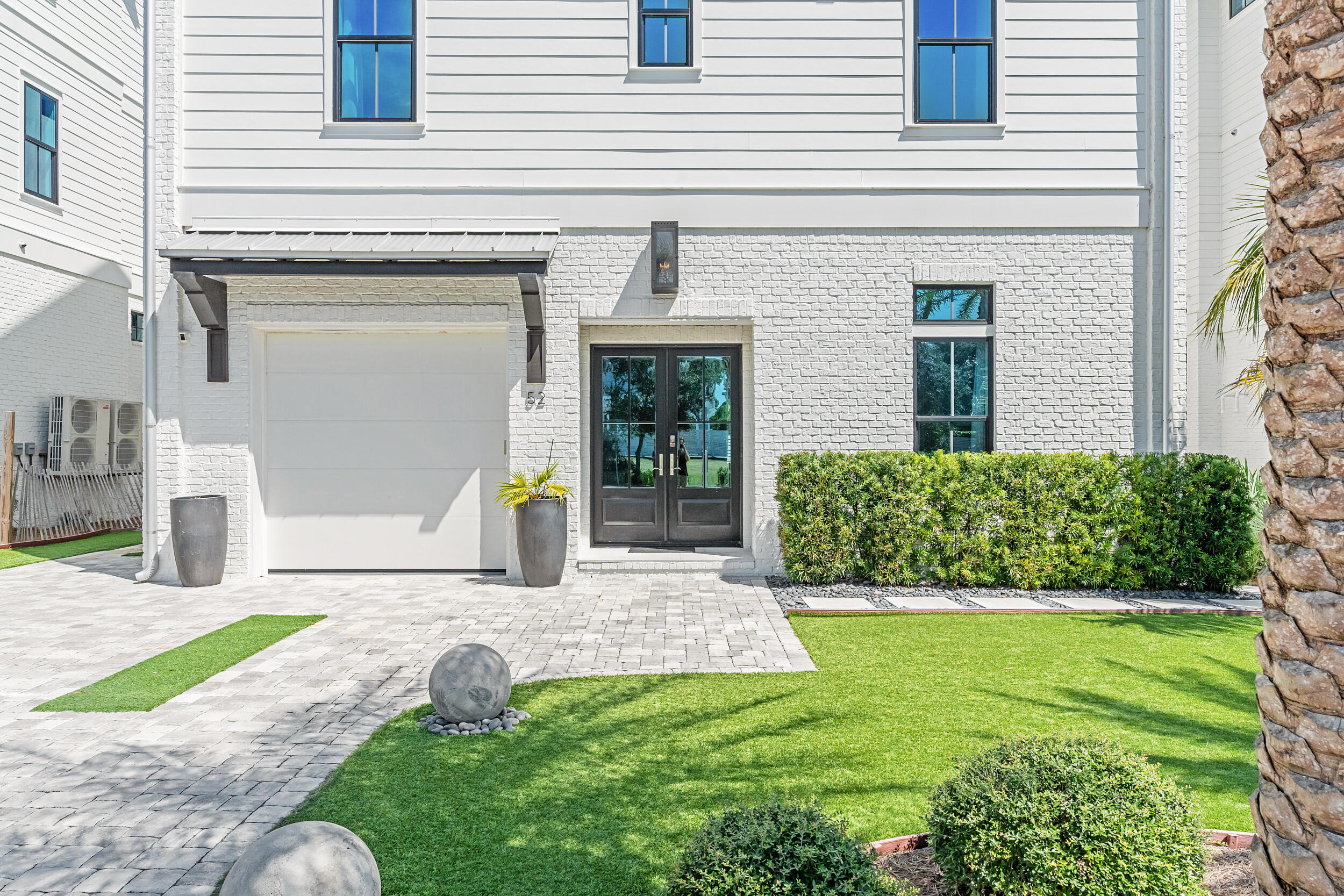 52 Seven Palms Drive