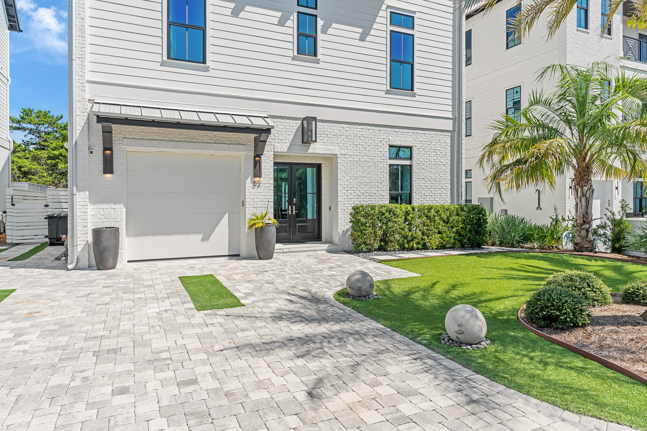 52 Seven Palms Drive