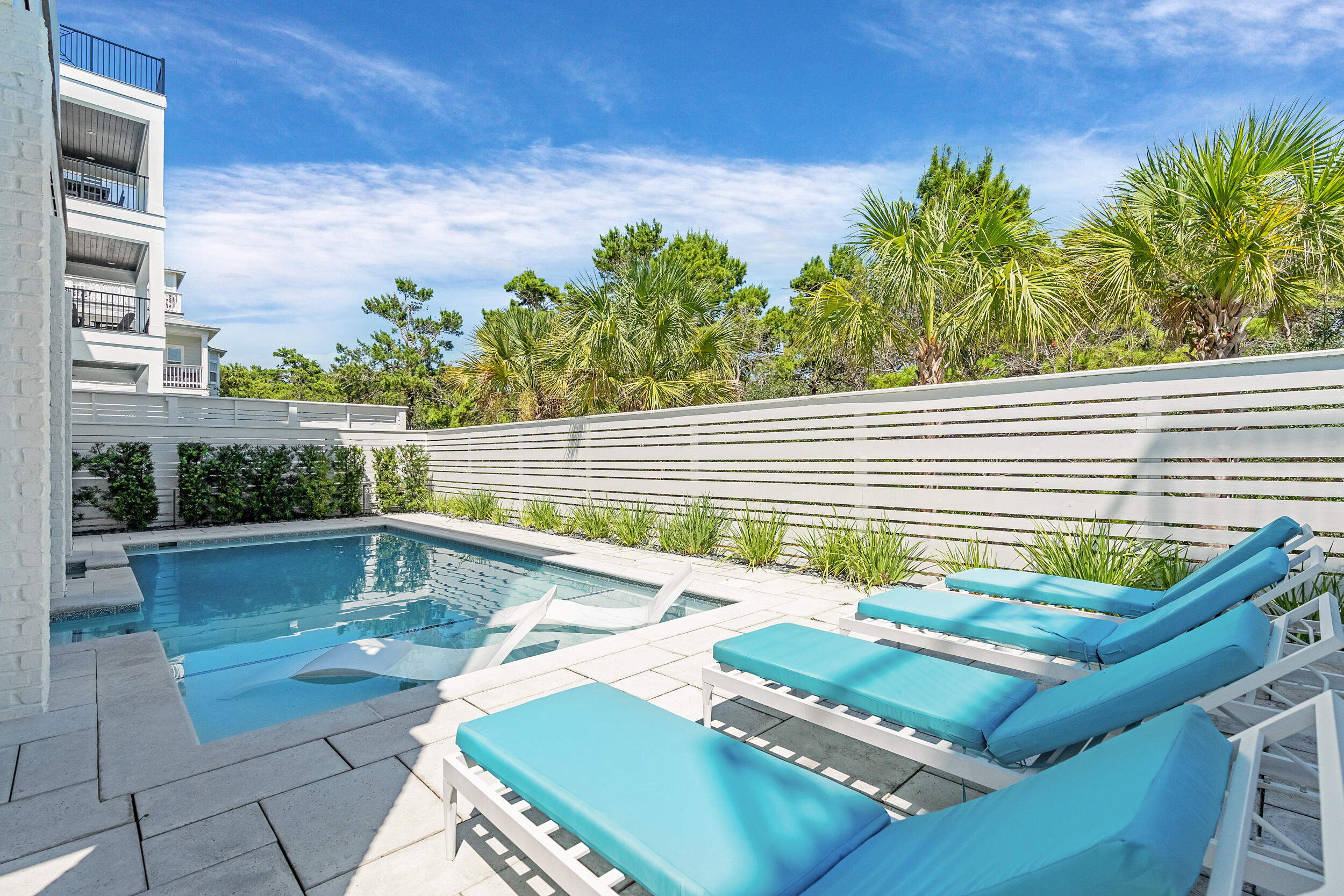 52 Seven Palms Drive