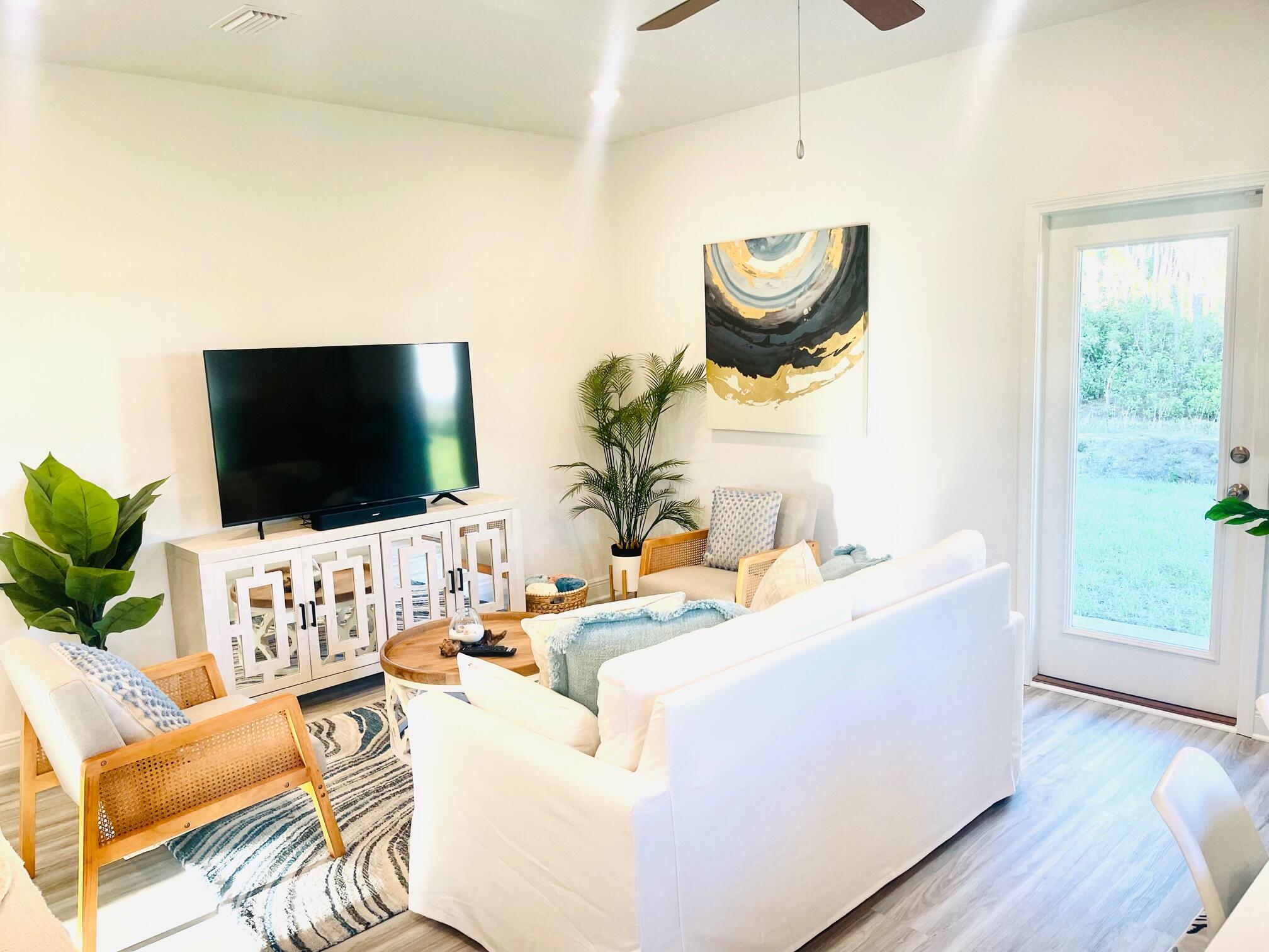 12 N Leviathan Court