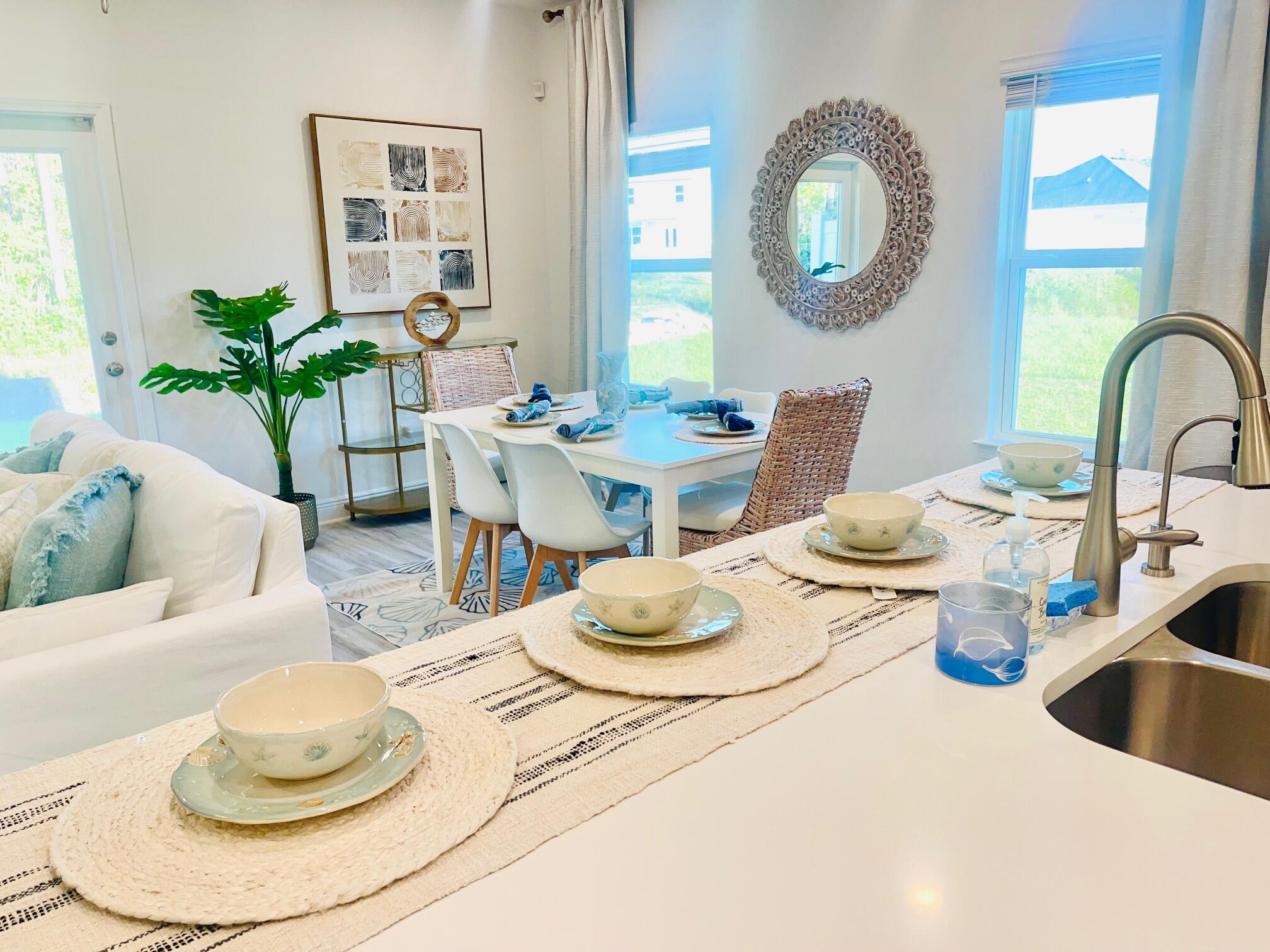 12 N Leviathan Court