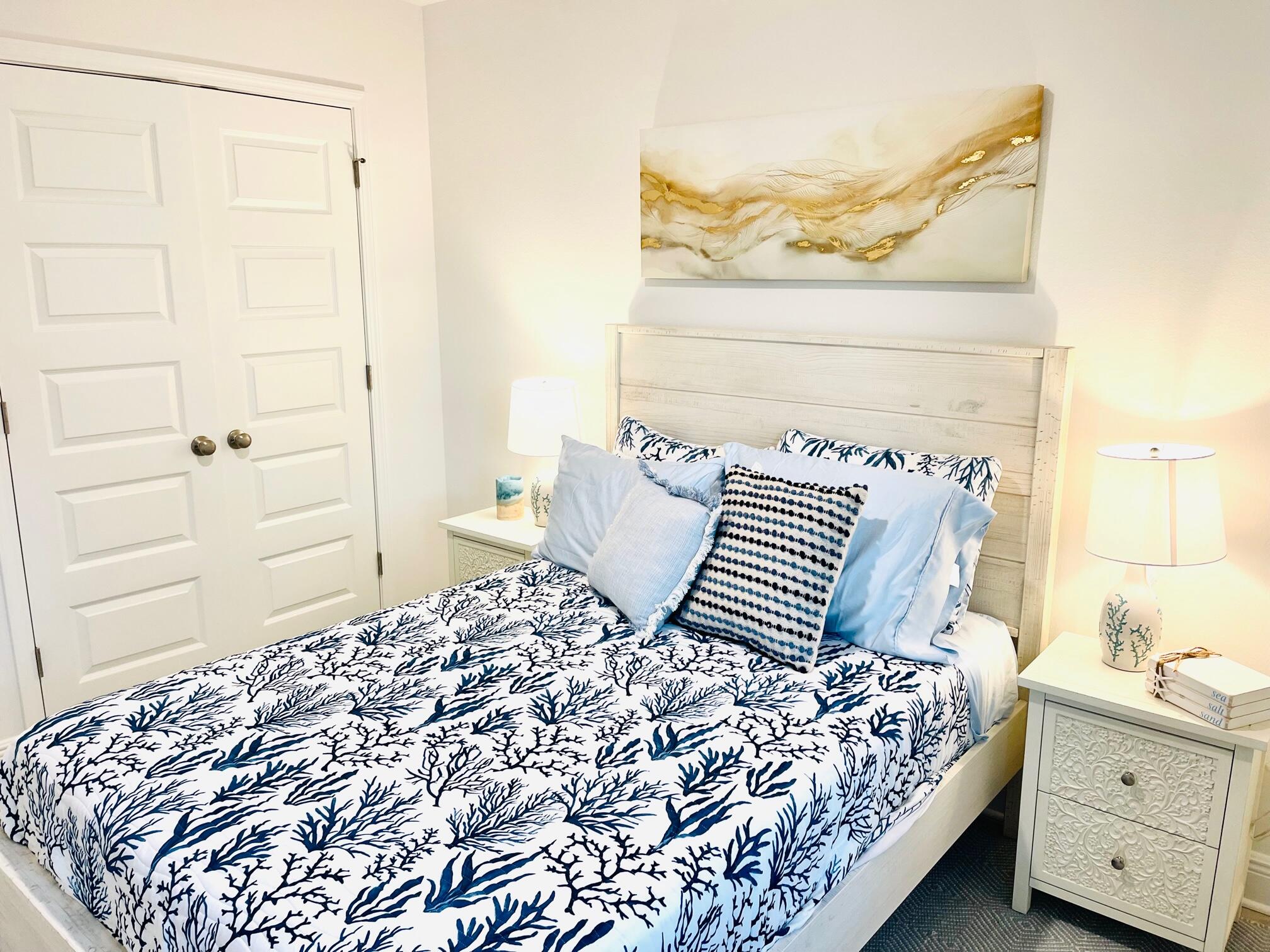 12 N Leviathan Court