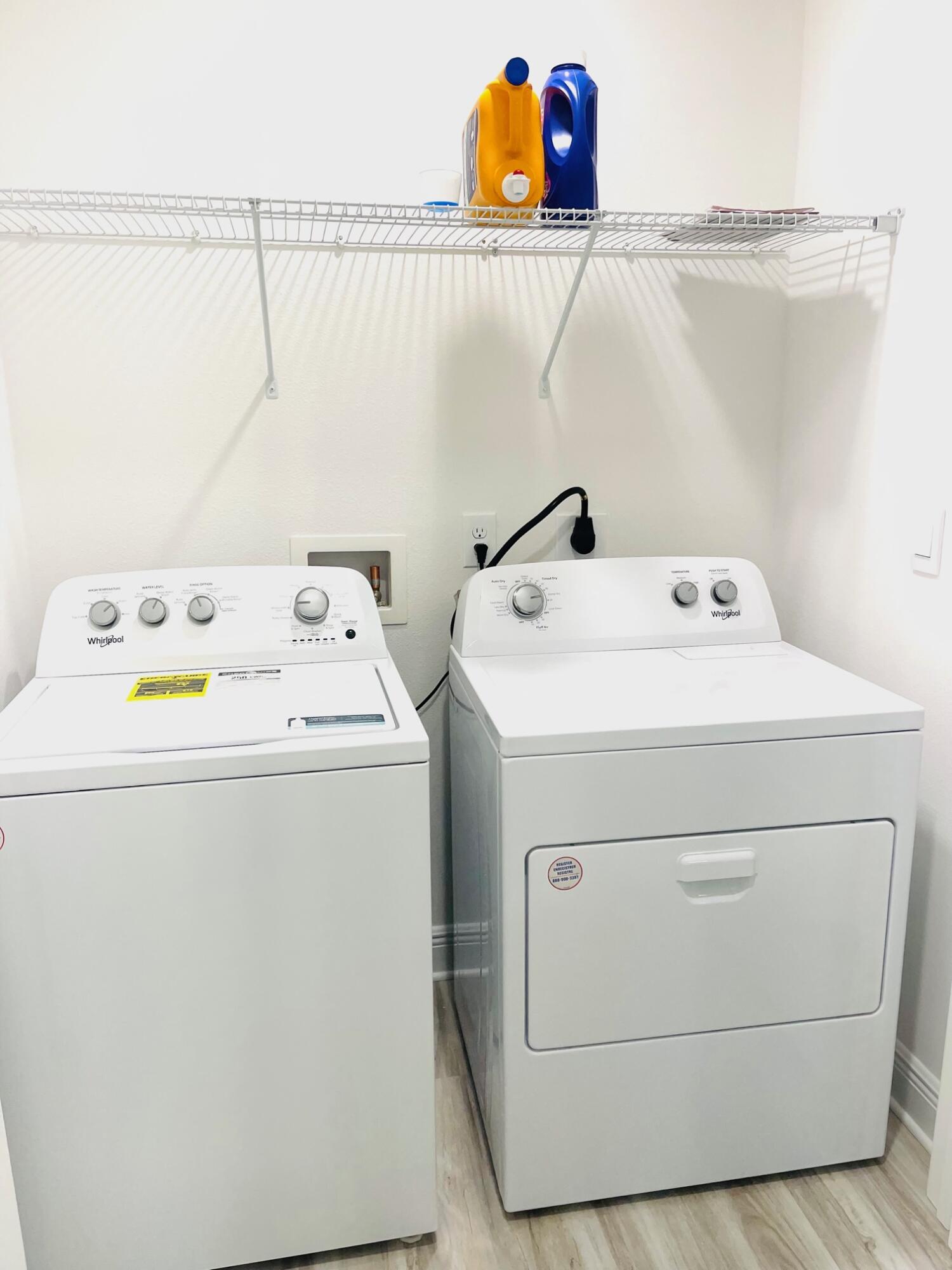 12 N Leviathan Court