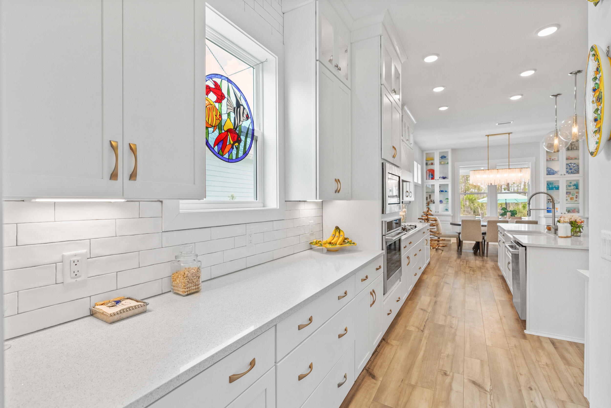 276 W Lafayette Road