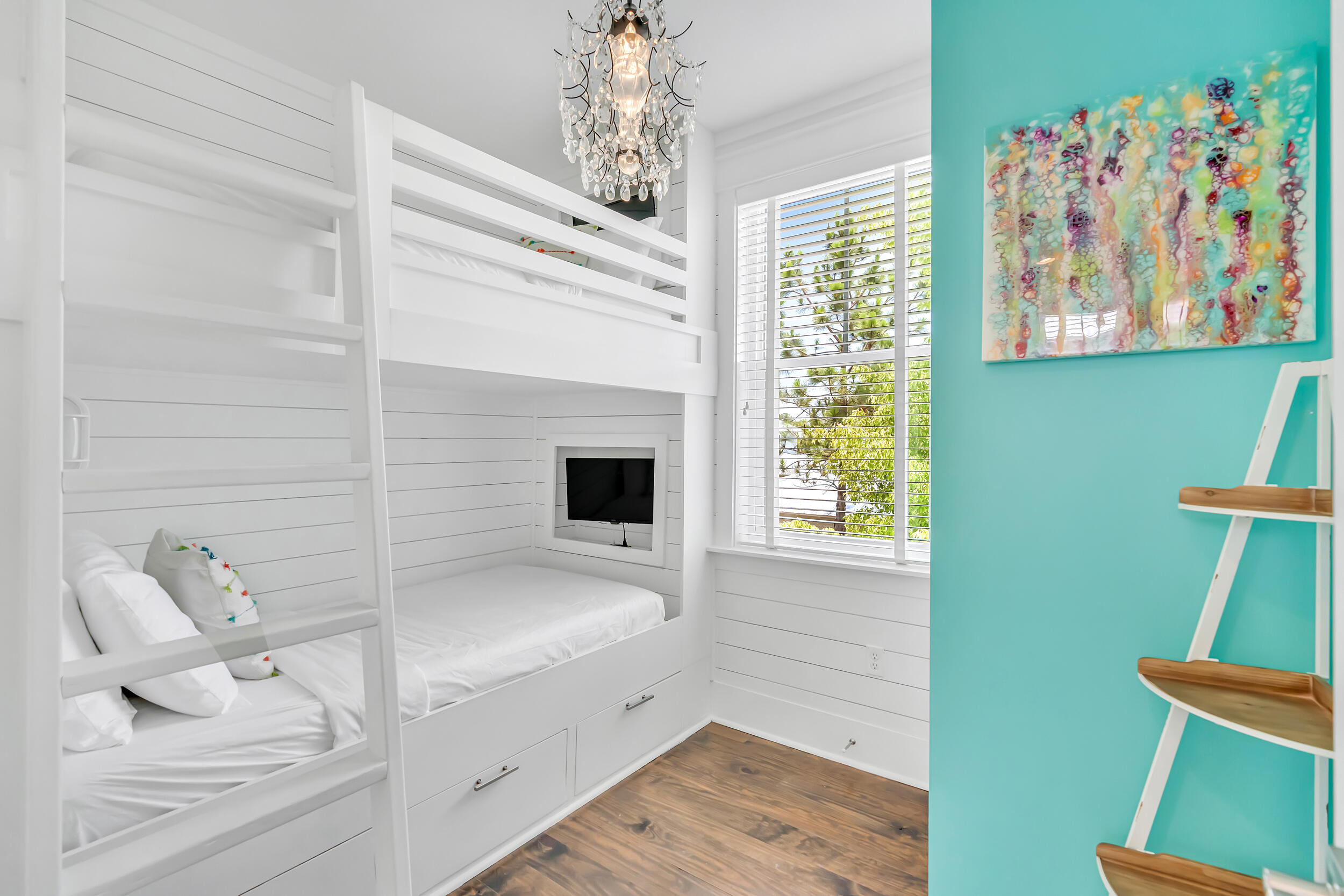 679 Flatwoods Forest Loop