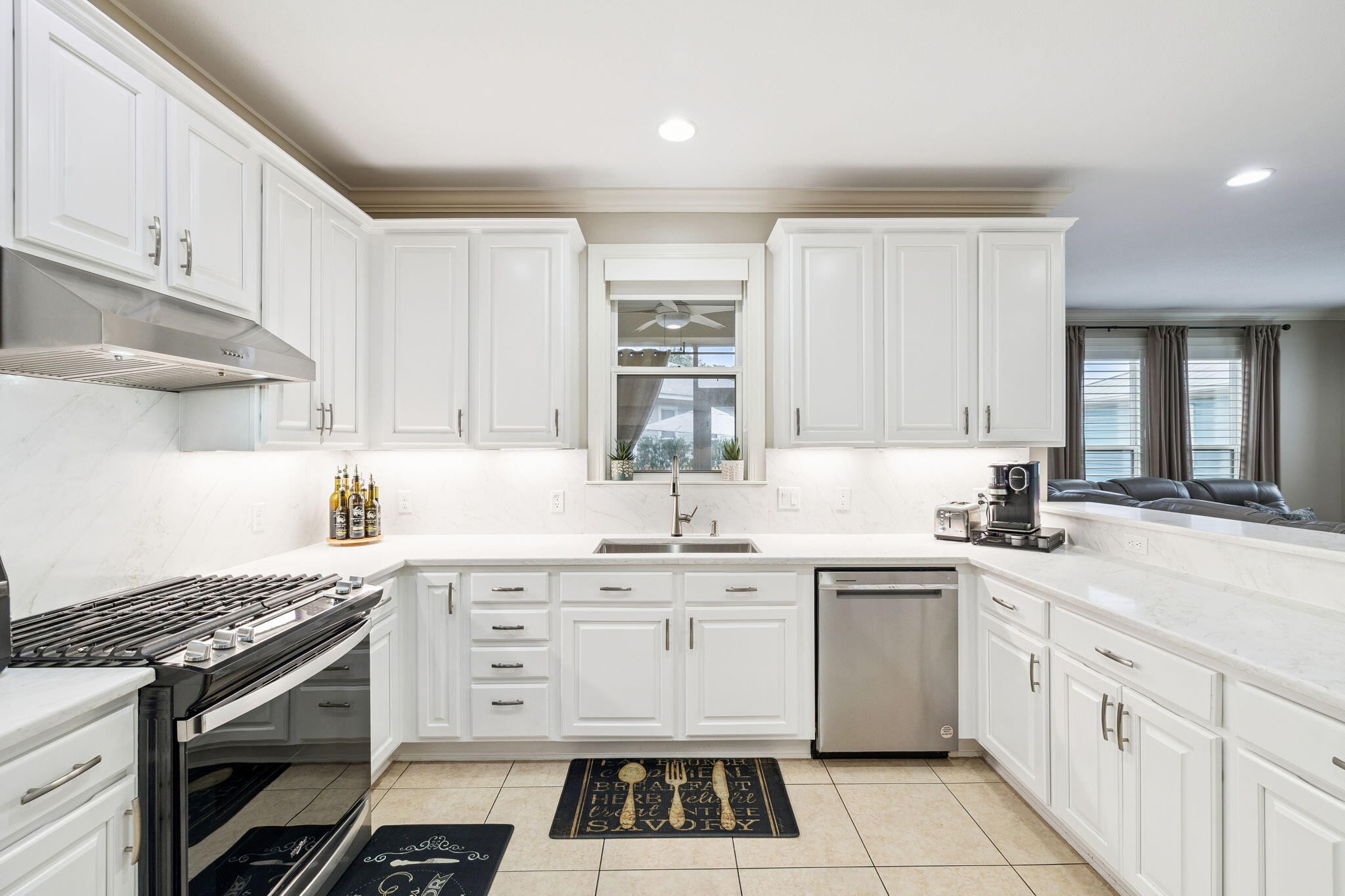 2031 Pine Island Circle