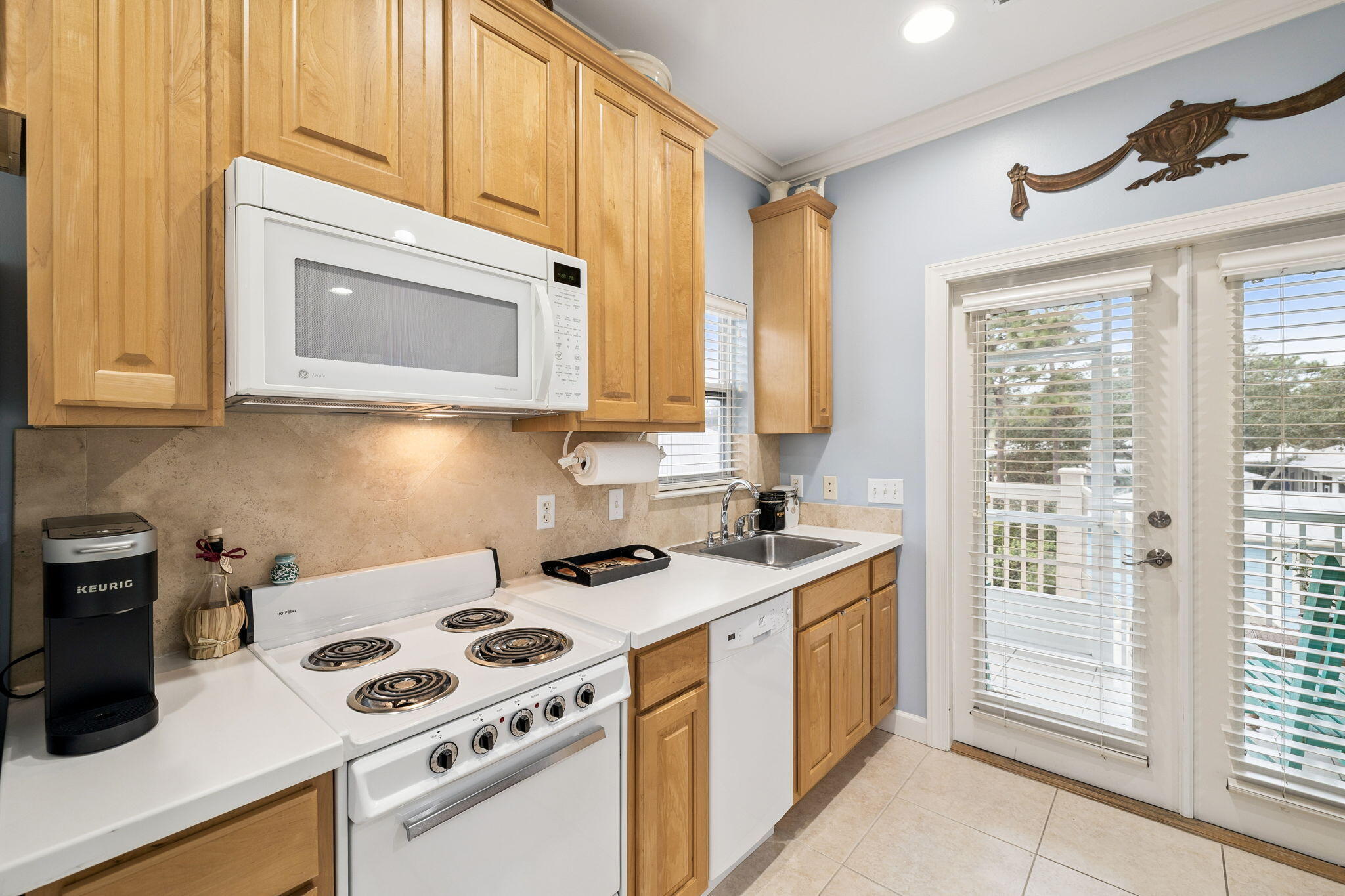 2031 Pine Island Circle