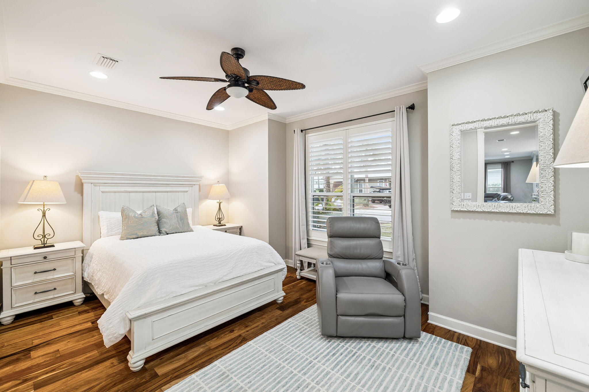 2031 Pine Island Circle