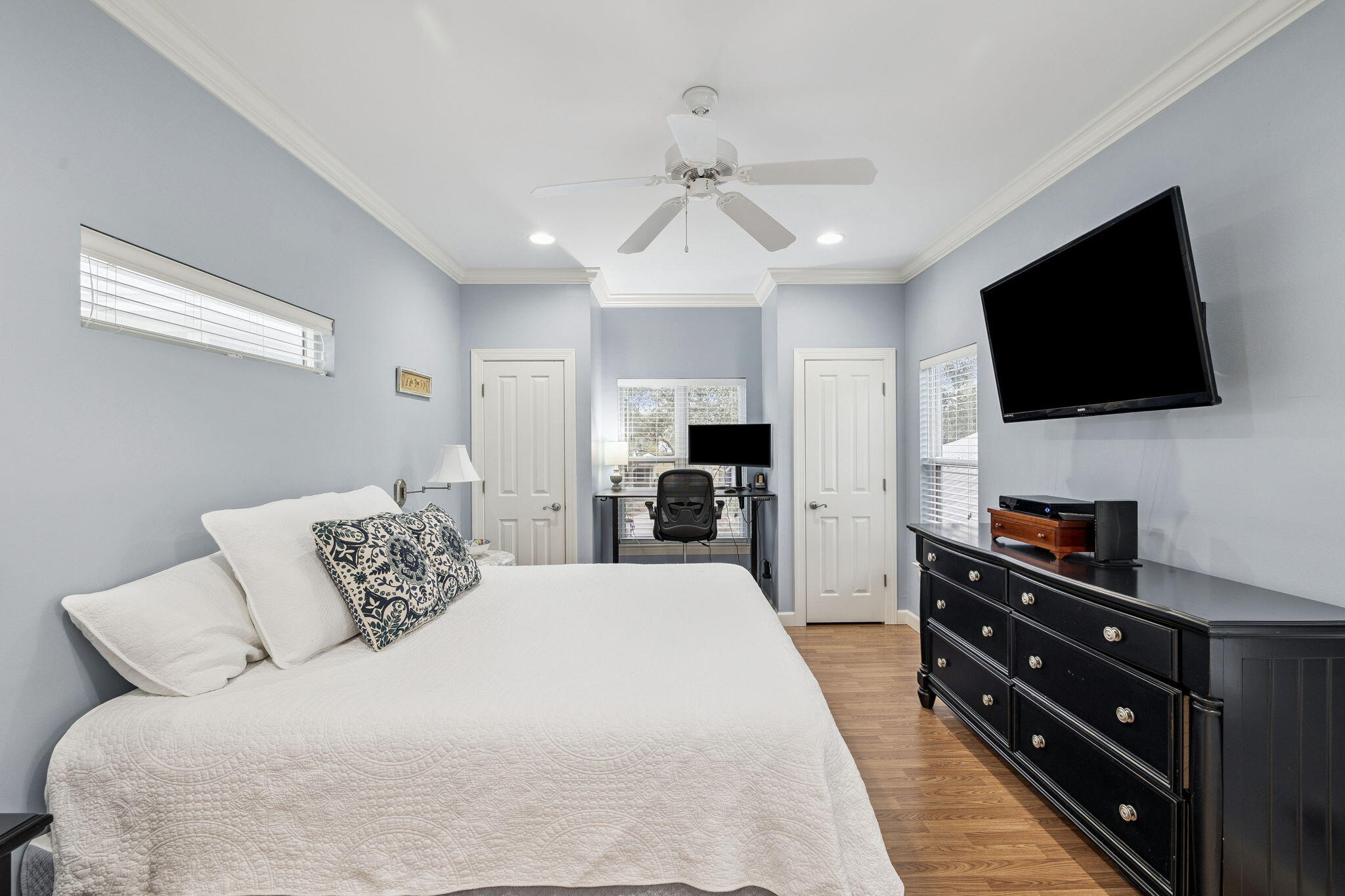 2031 Pine Island Circle