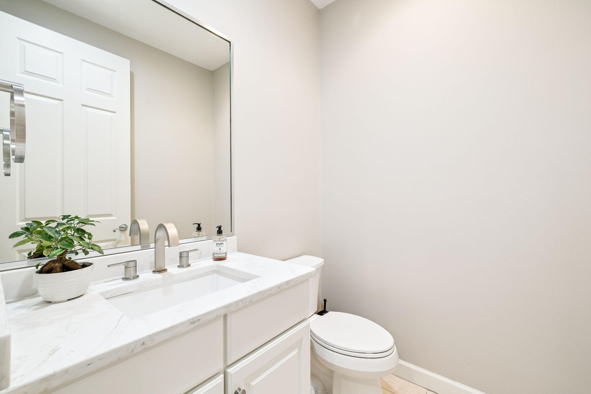 2031 Pine Island Circle