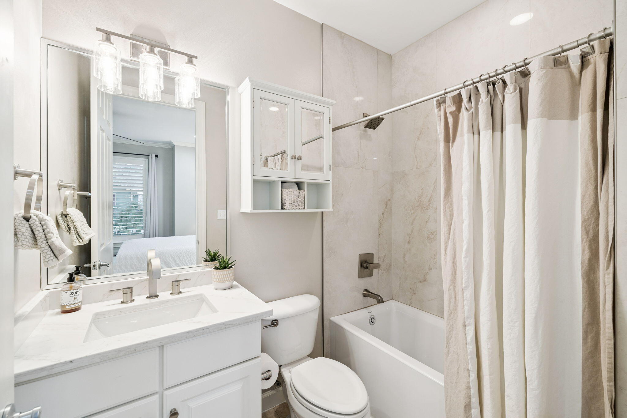 2031 Pine Island Circle