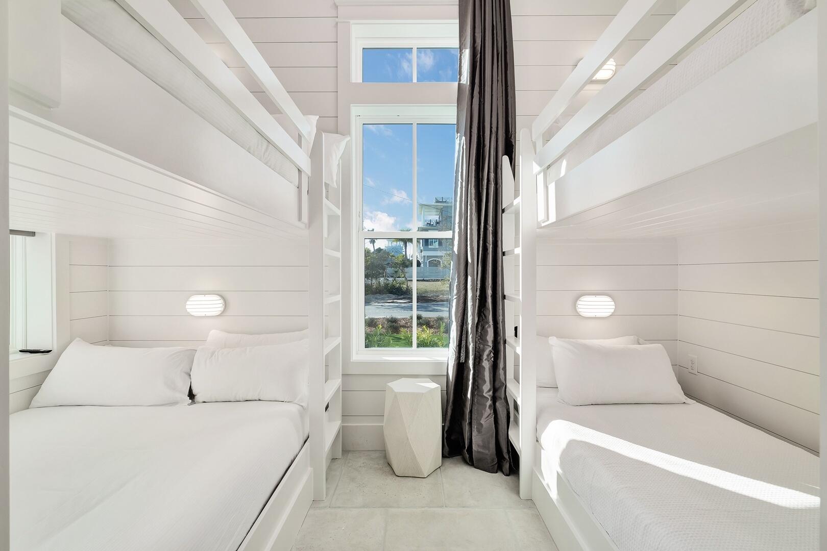 52 Seven Palms Drive